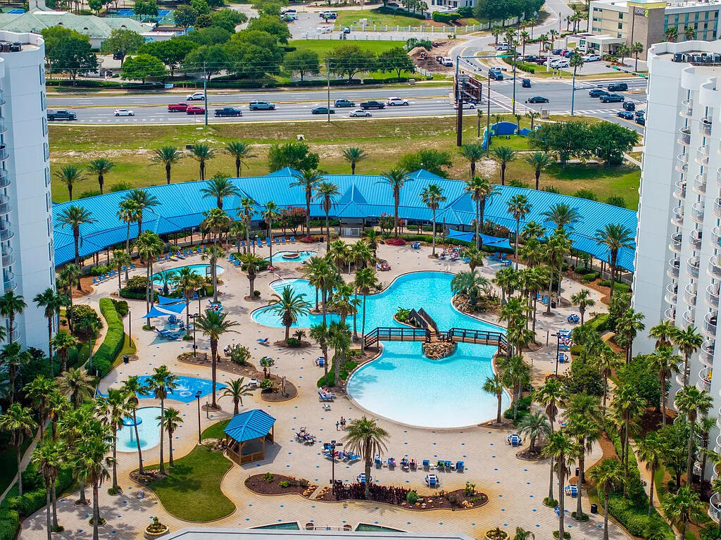 THE PALMS OF DESTIN - Residential
