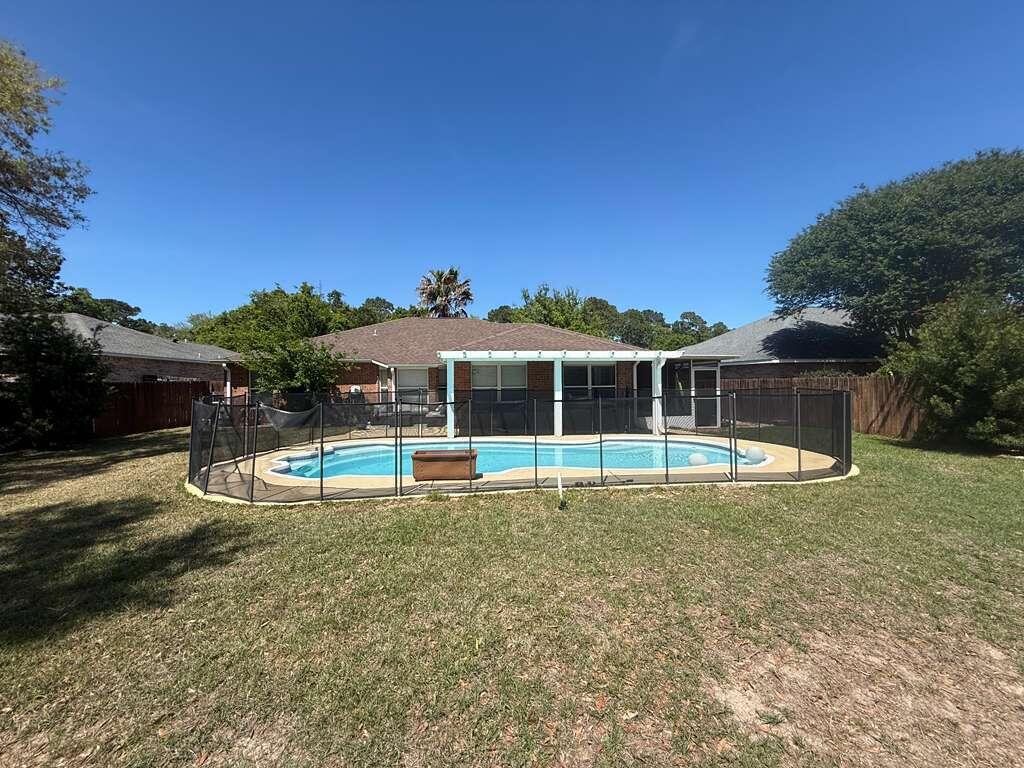 SHADOW OAK S/D - Residential Lease