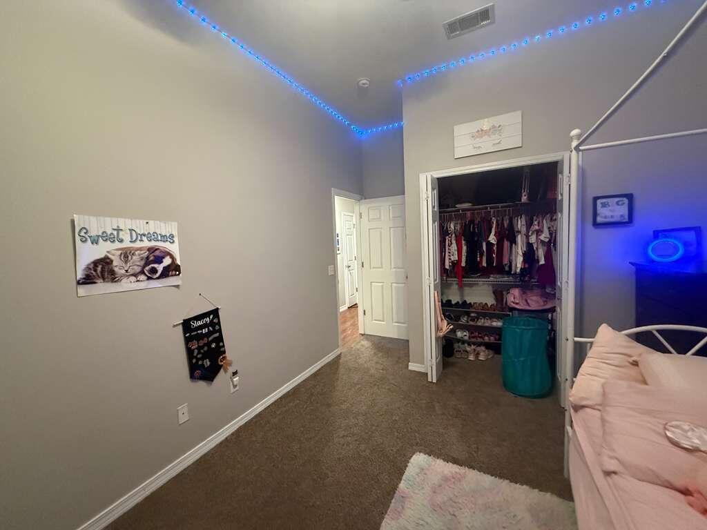 SHADOW OAK S/D - Residential Lease