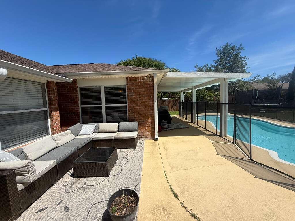 SHADOW OAK S/D - Residential Lease