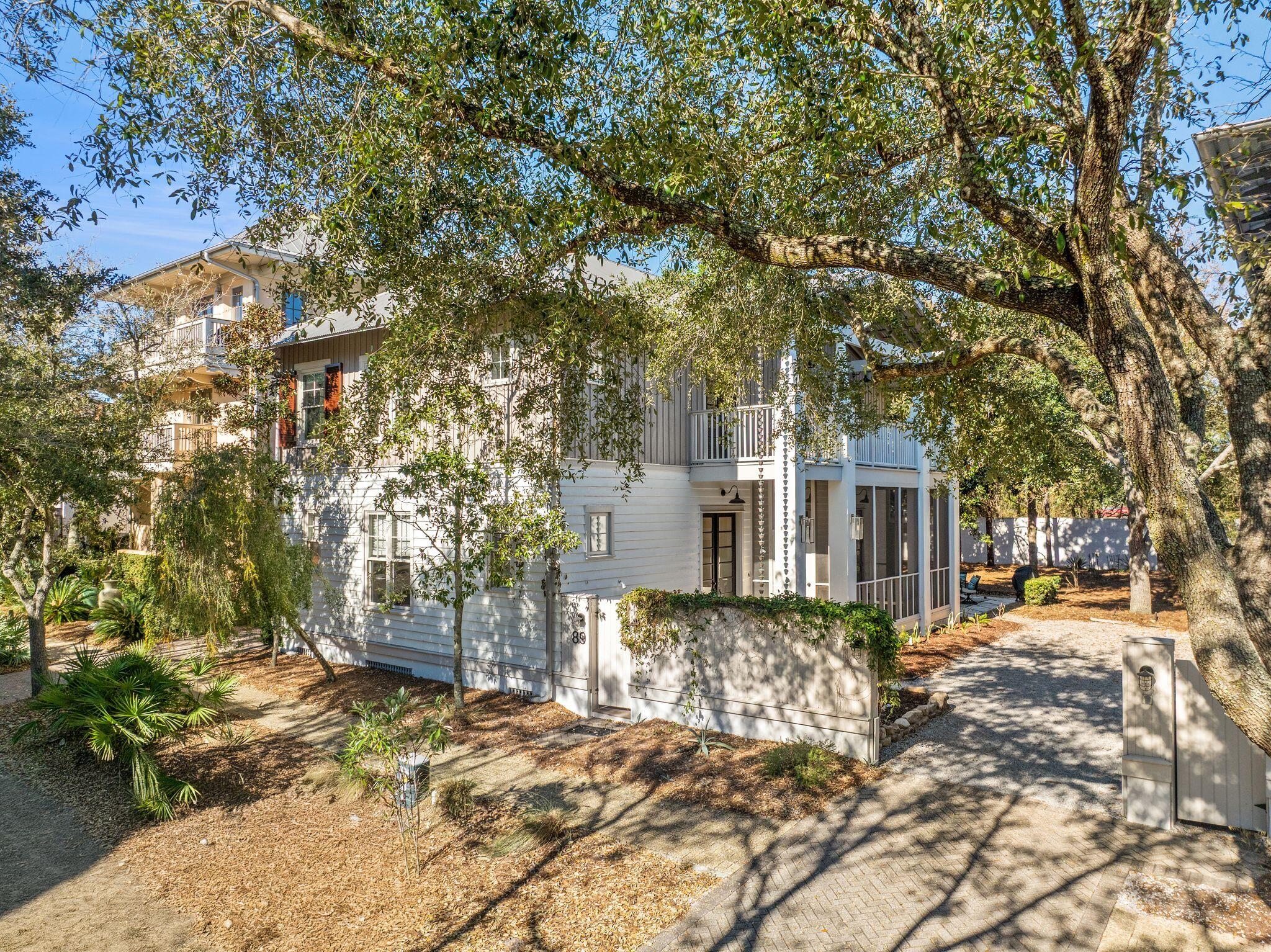 89 E Kingston Road