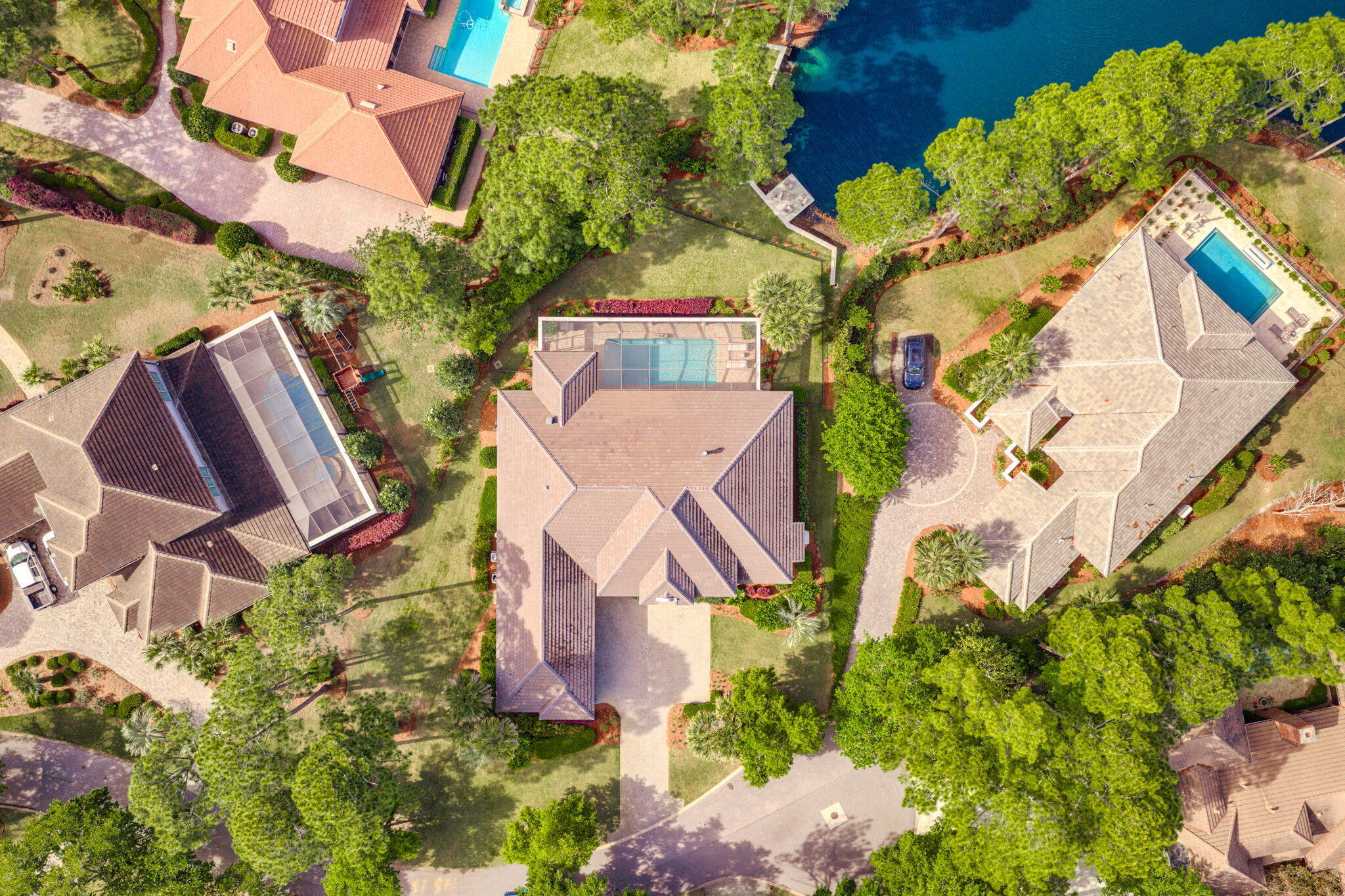 ISLAND GREEN - Residential