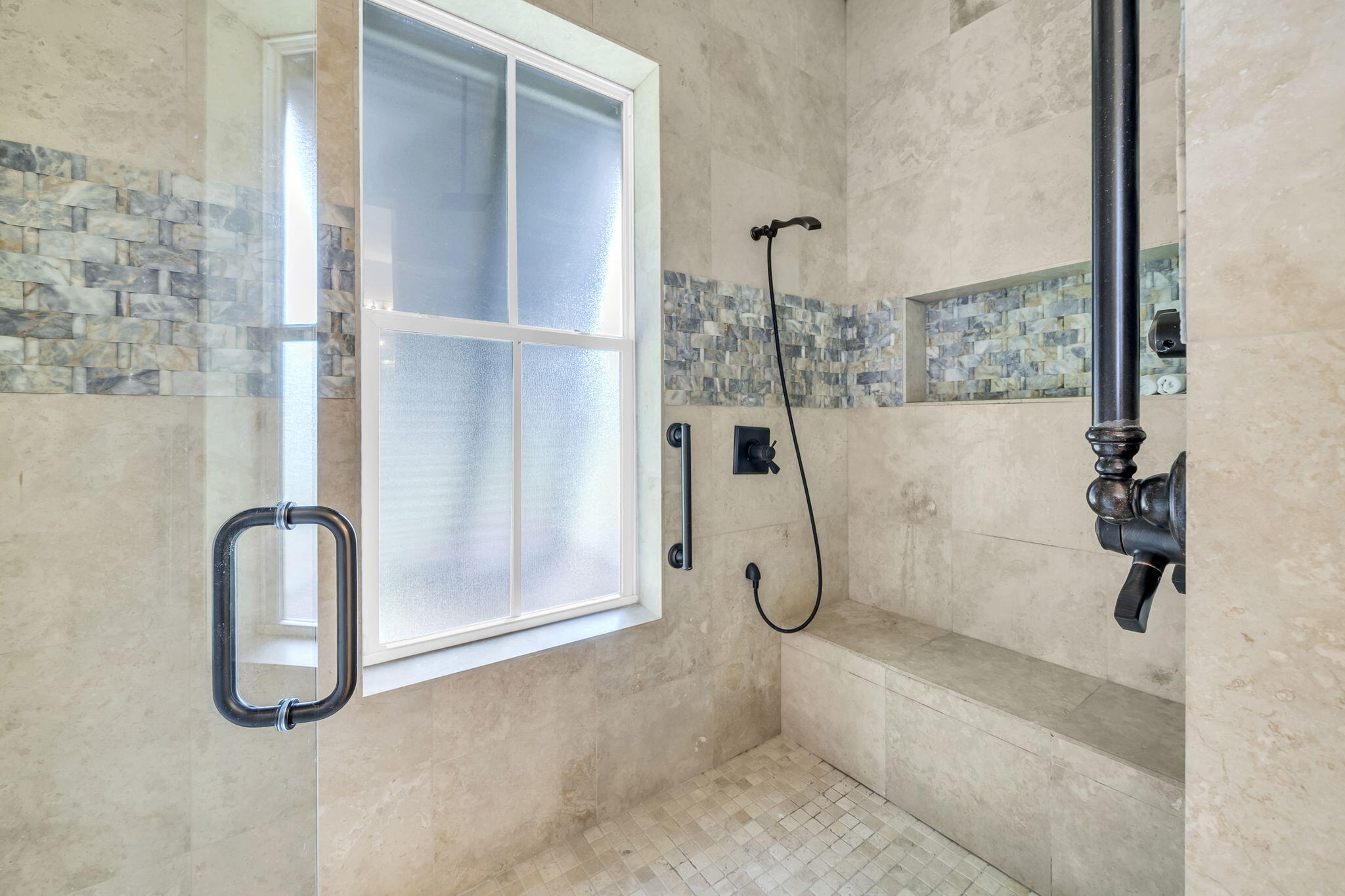 ISLAND GREEN - Residential