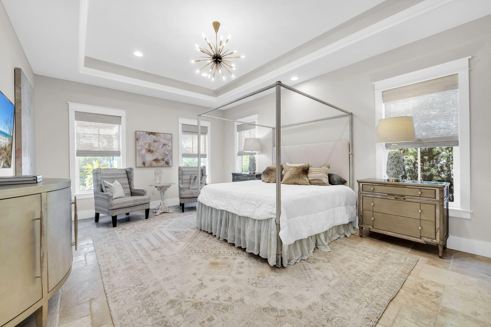 ISLAND GREEN - Residential