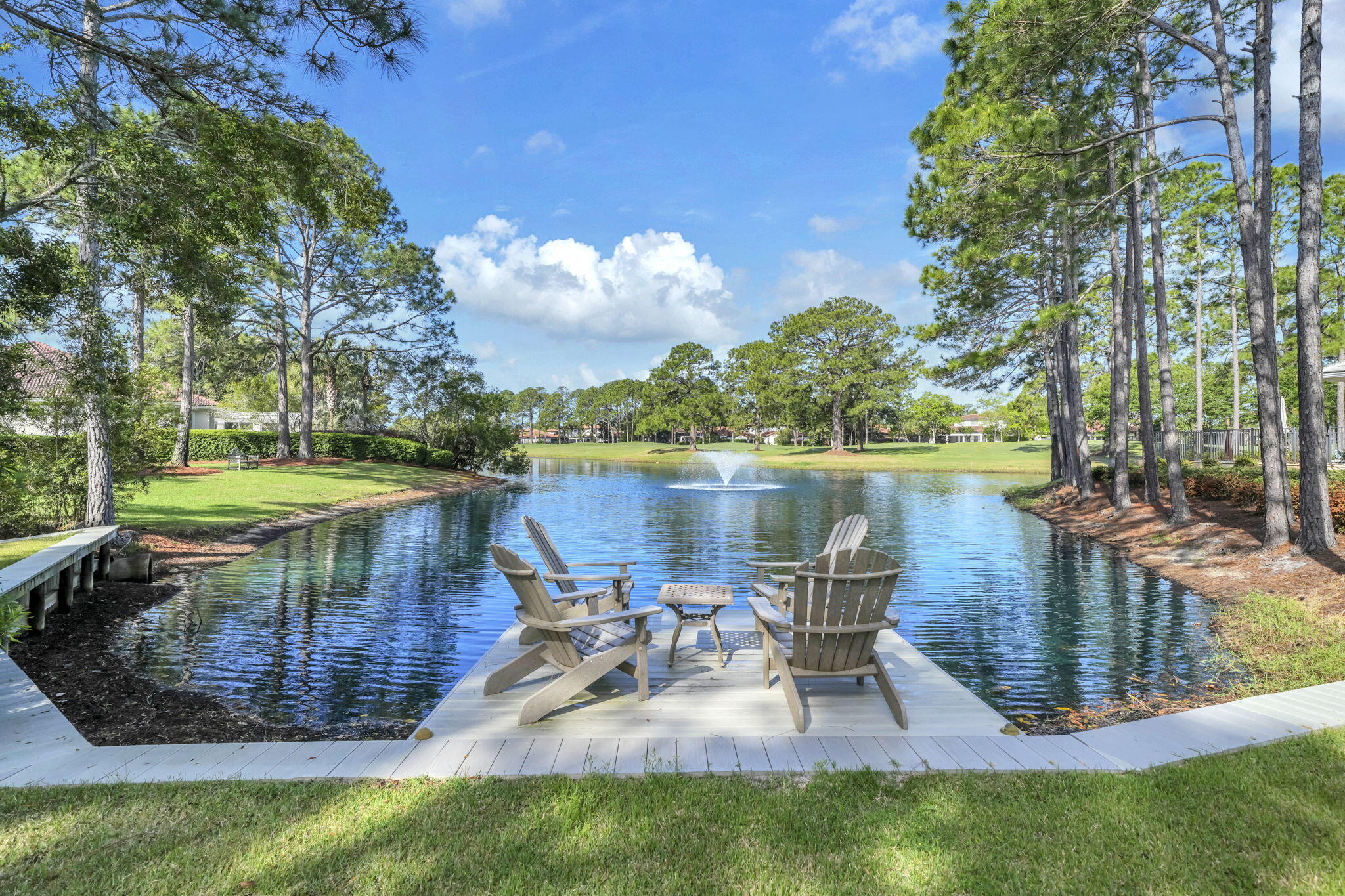 ISLAND GREEN - Residential