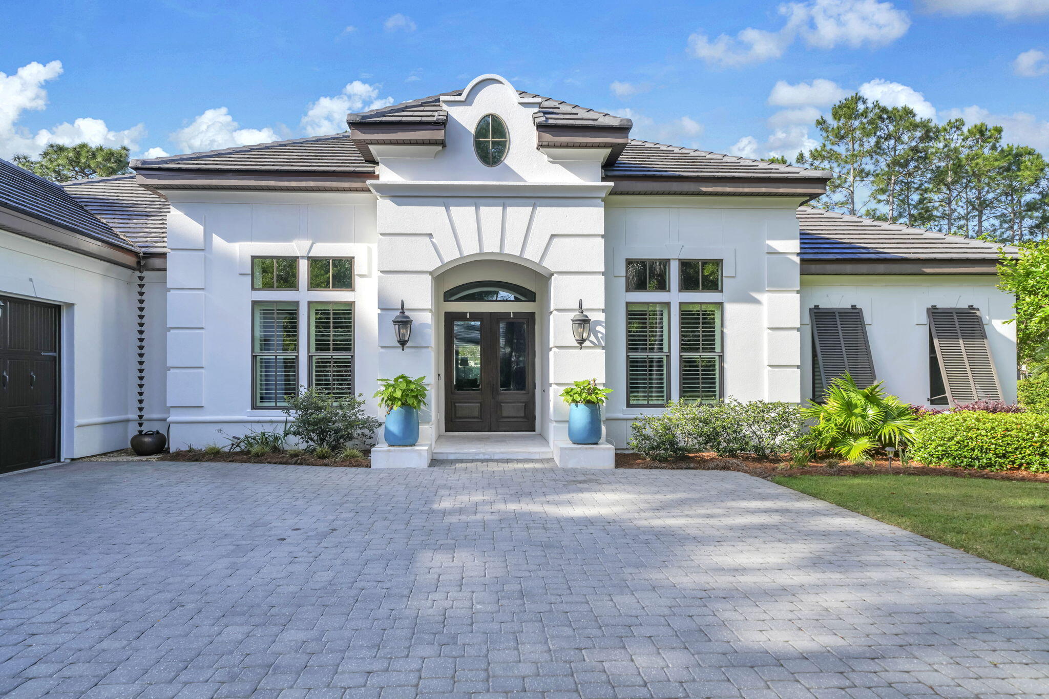 ISLAND GREEN - Residential