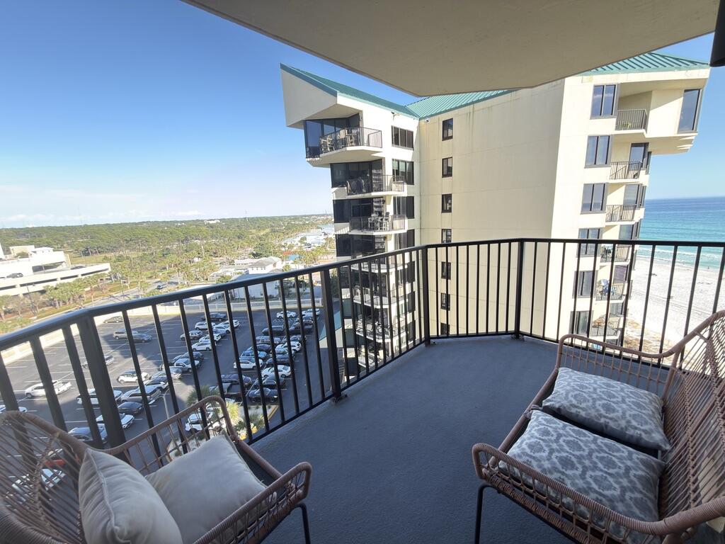 SUNBIRD CONDO - Residential