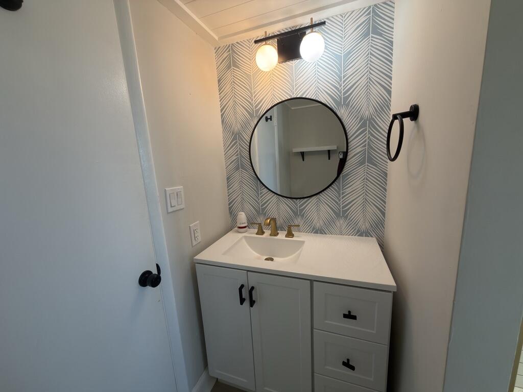 SUNBIRD CONDO - Residential