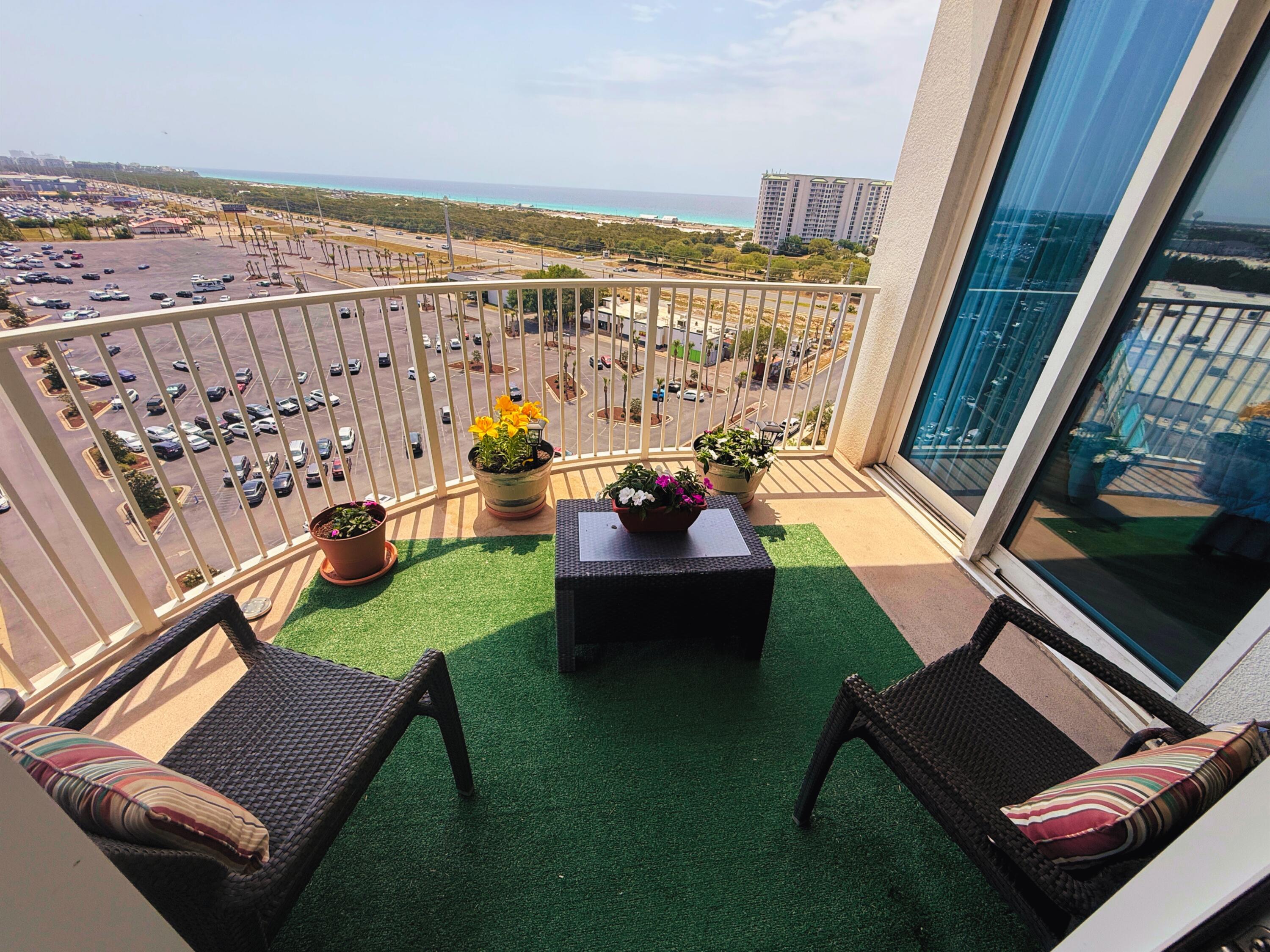 THE PALMS OF DESTIN - Residential