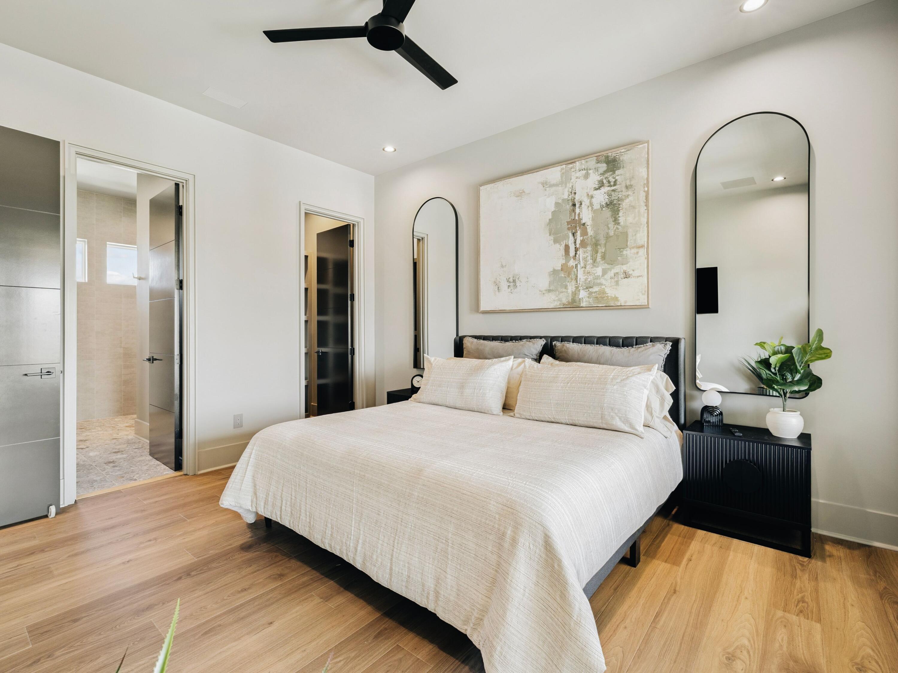 RIVIERA BEACH - Residential