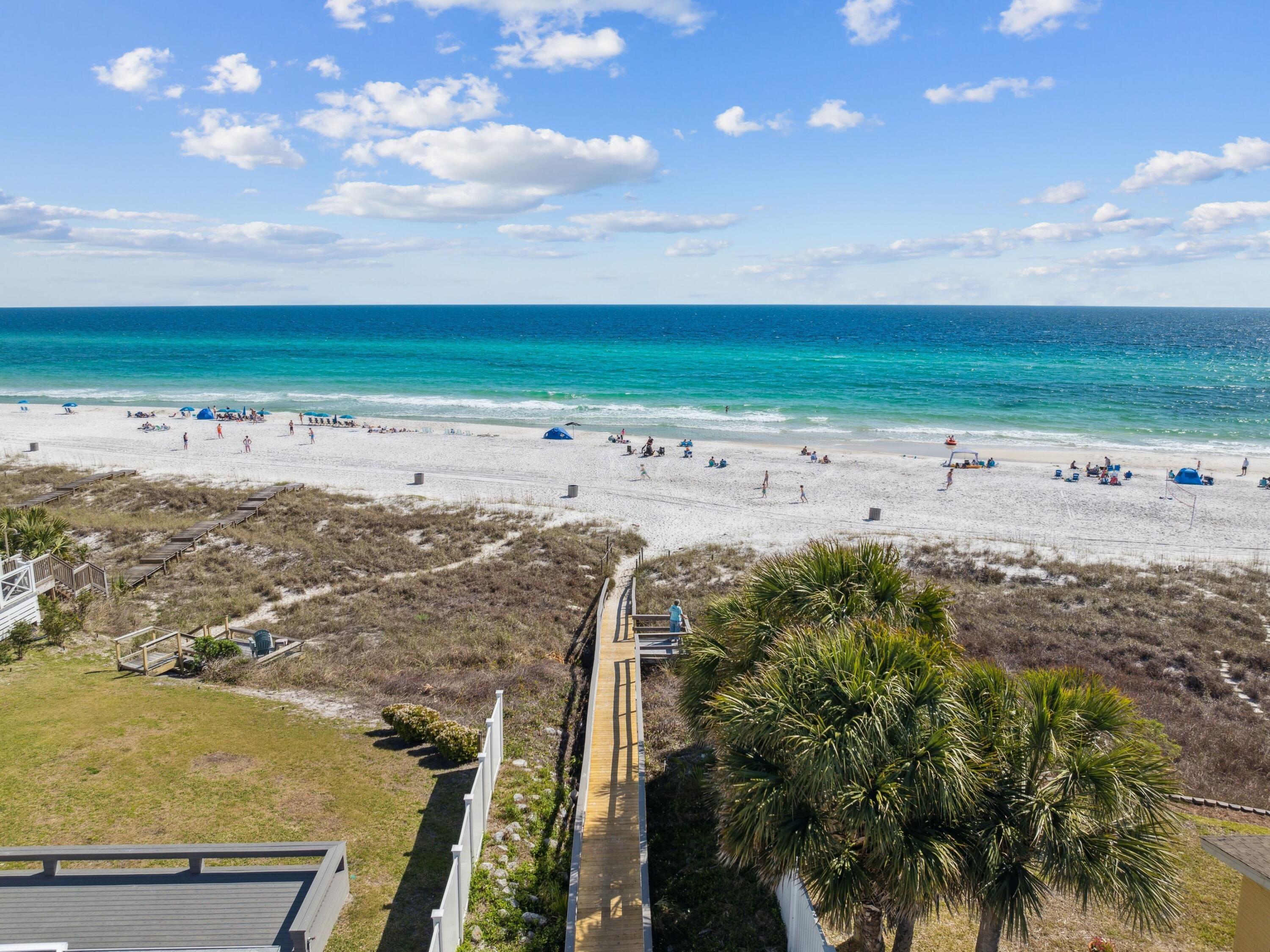 RIVIERA BEACH - Residential