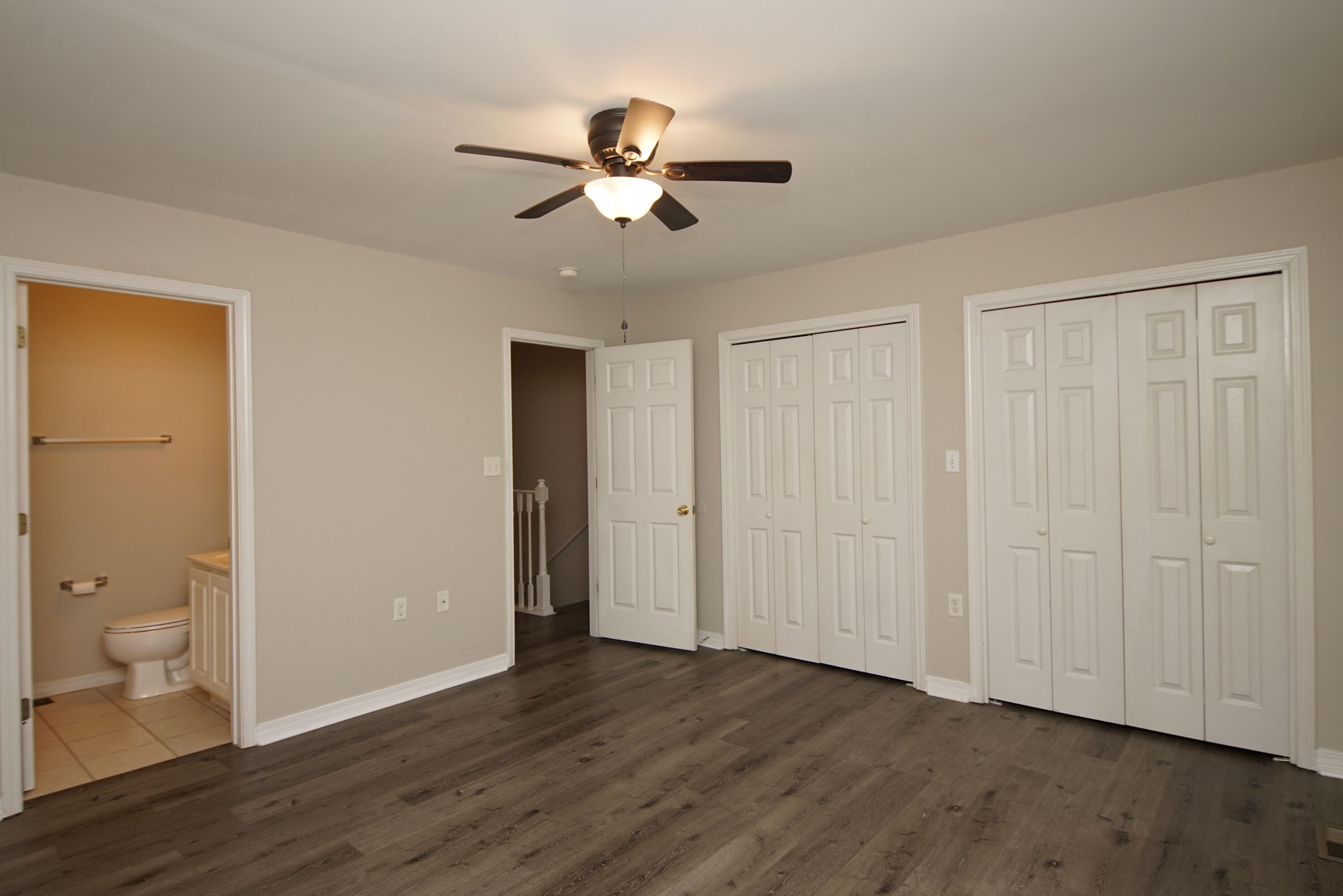 OAK PARK TOWNHOMES - Residential