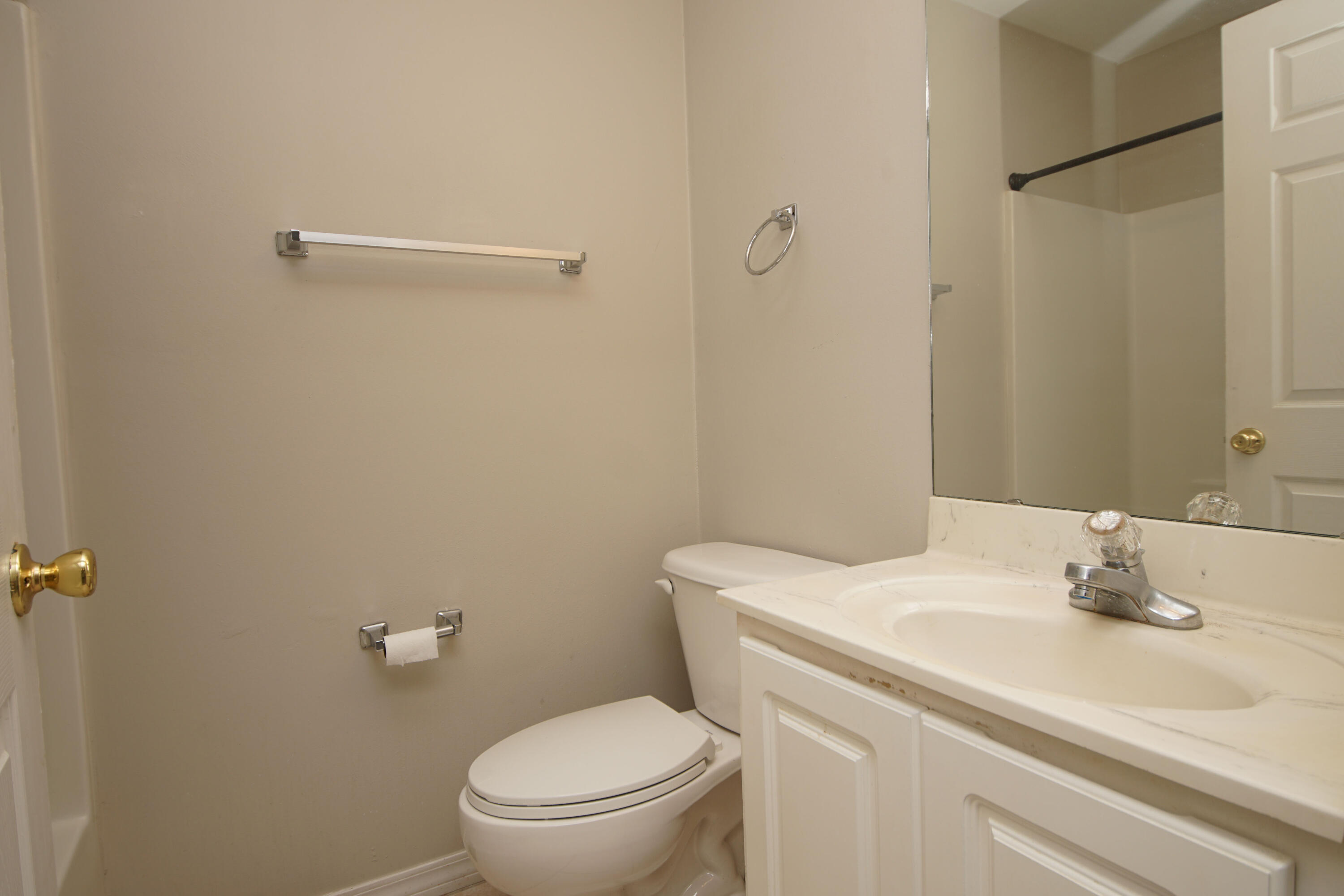 OAK PARK TOWNHOMES - Residential