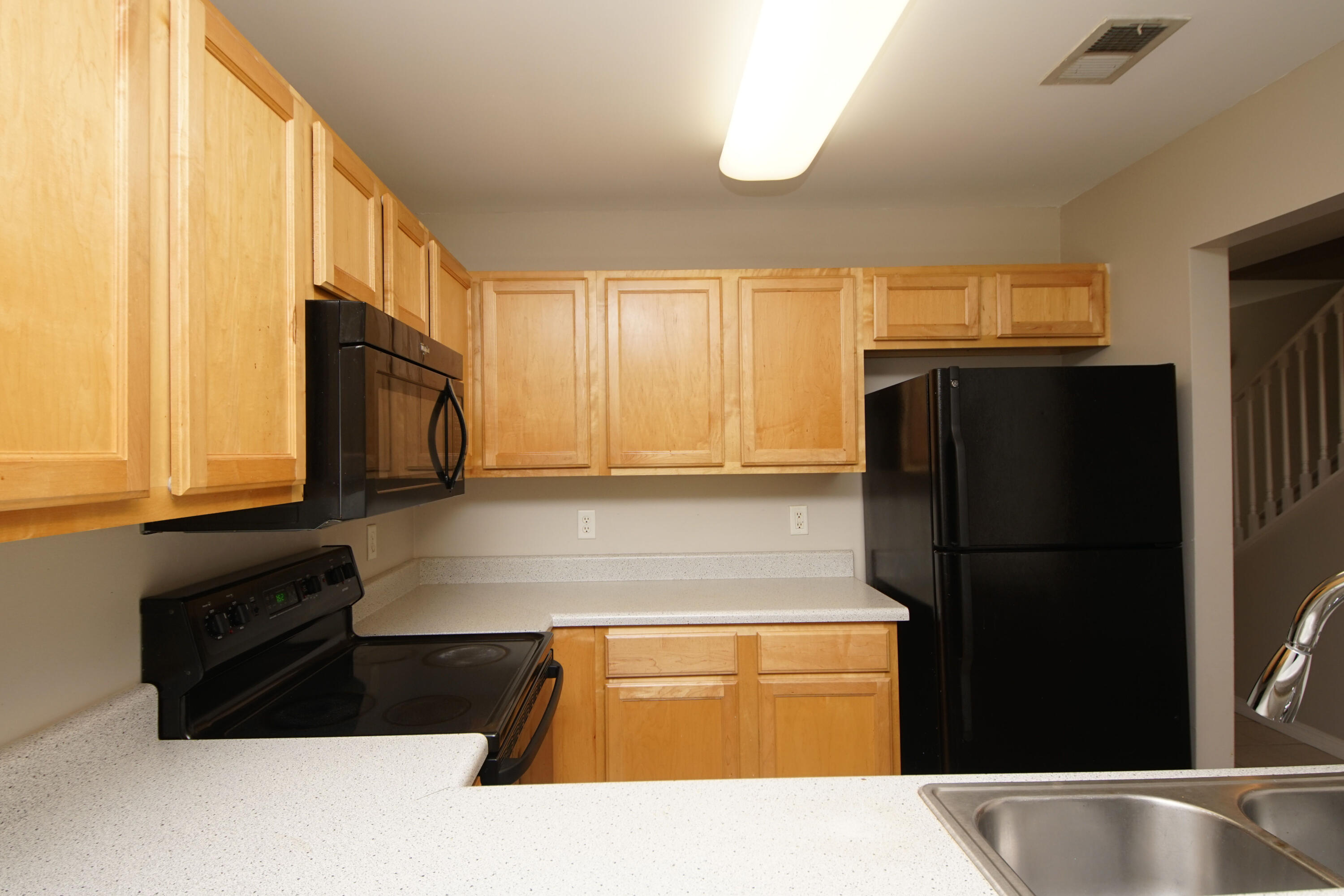 OAK PARK TOWNHOMES - Residential