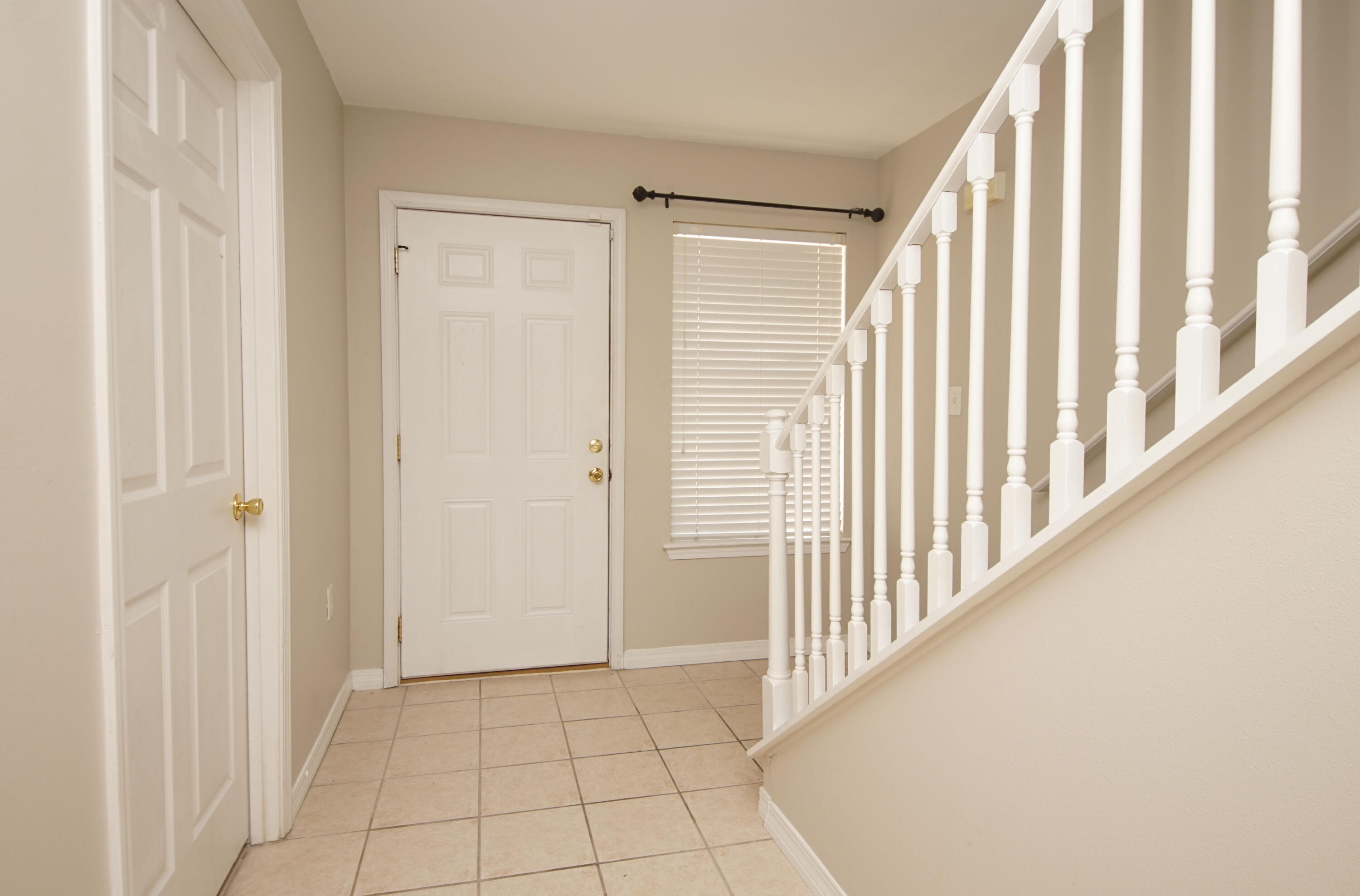 OAK PARK TOWNHOMES - Residential