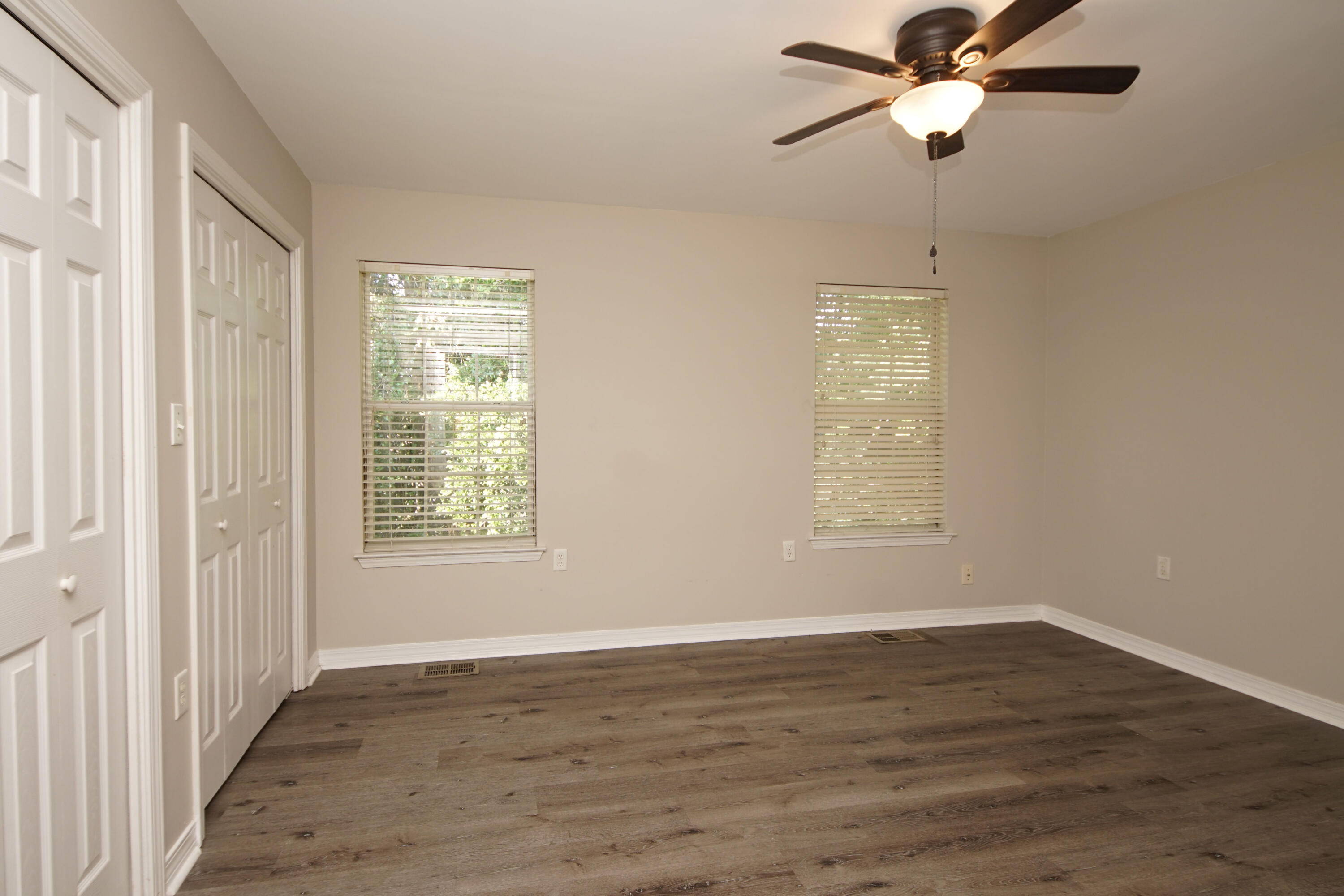 OAK PARK TOWNHOMES - Residential