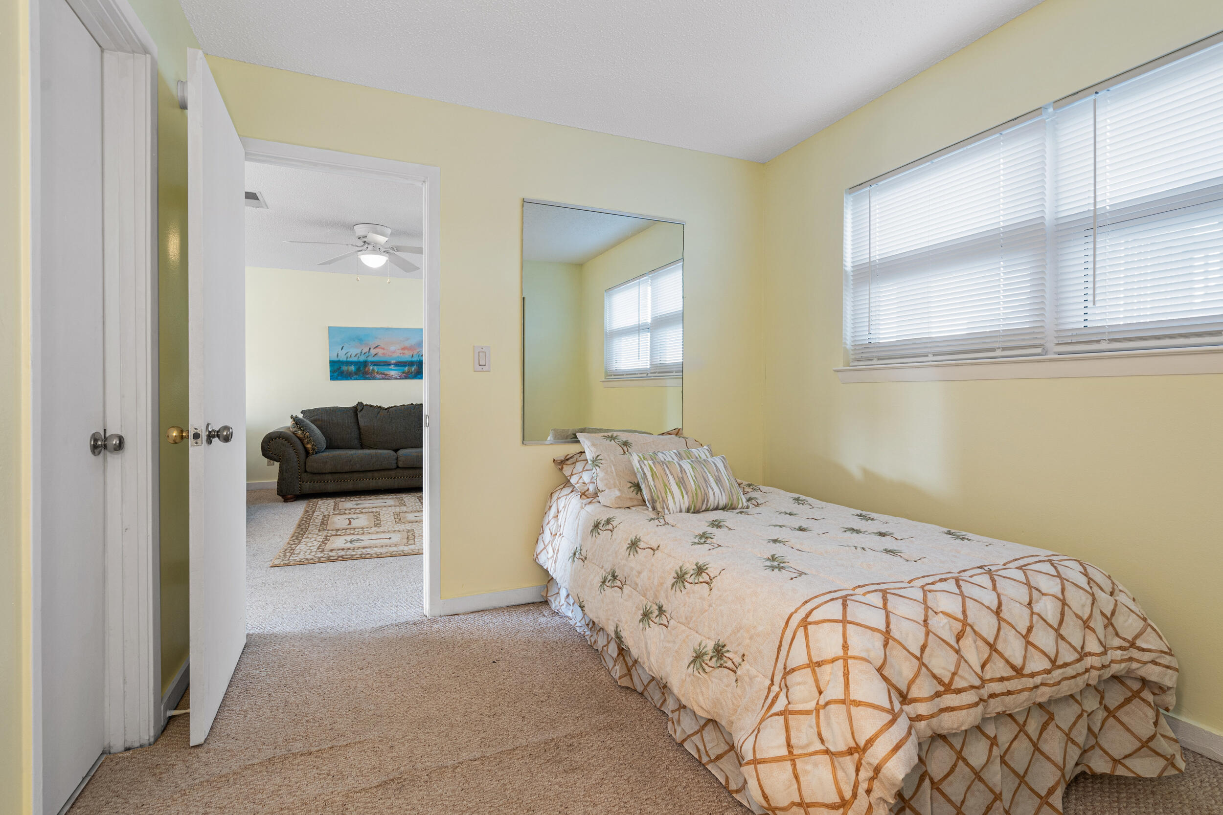 ISLAND GARDENS CONDO - Residential