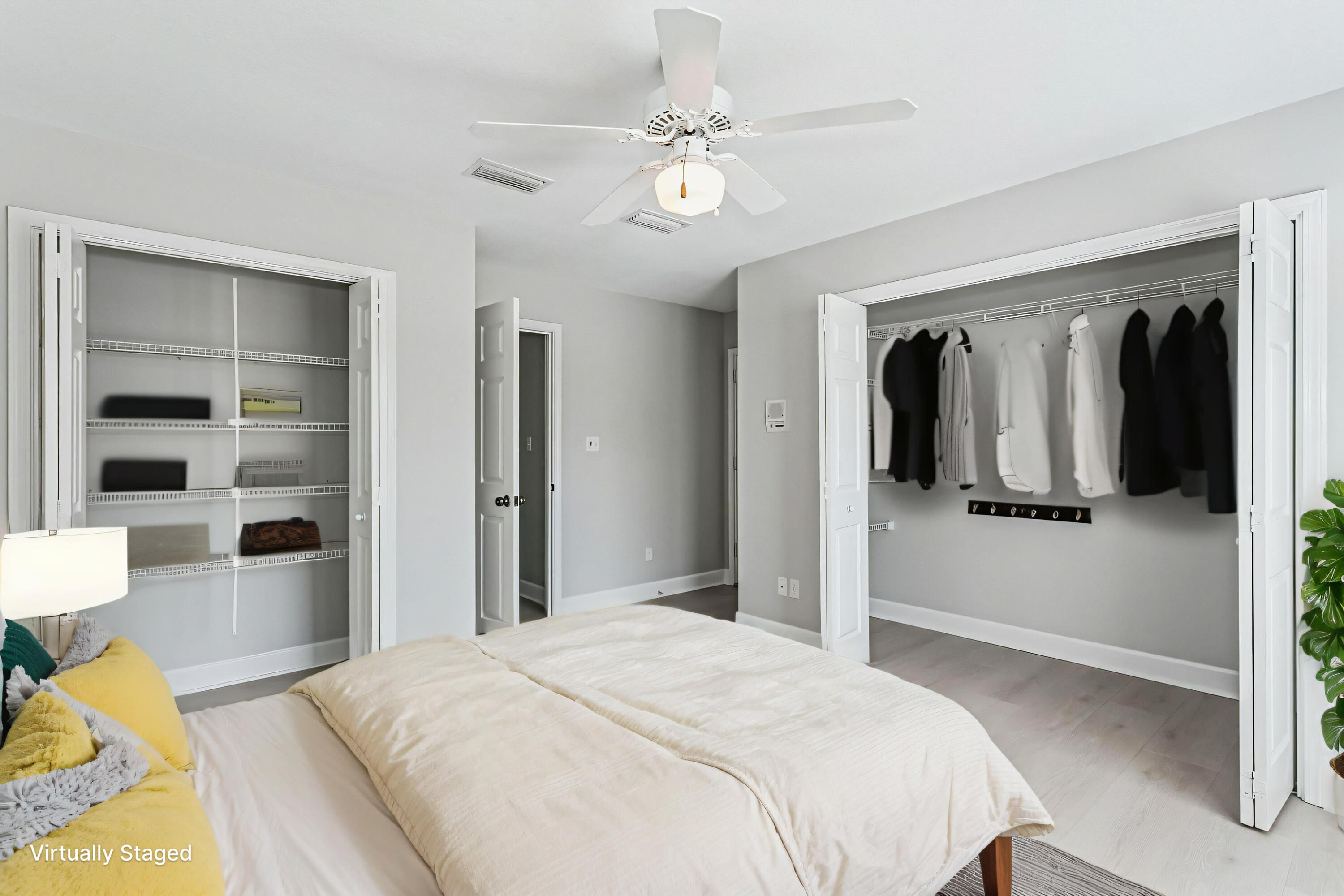 LAKE WAY VILLAS 3 - Residential