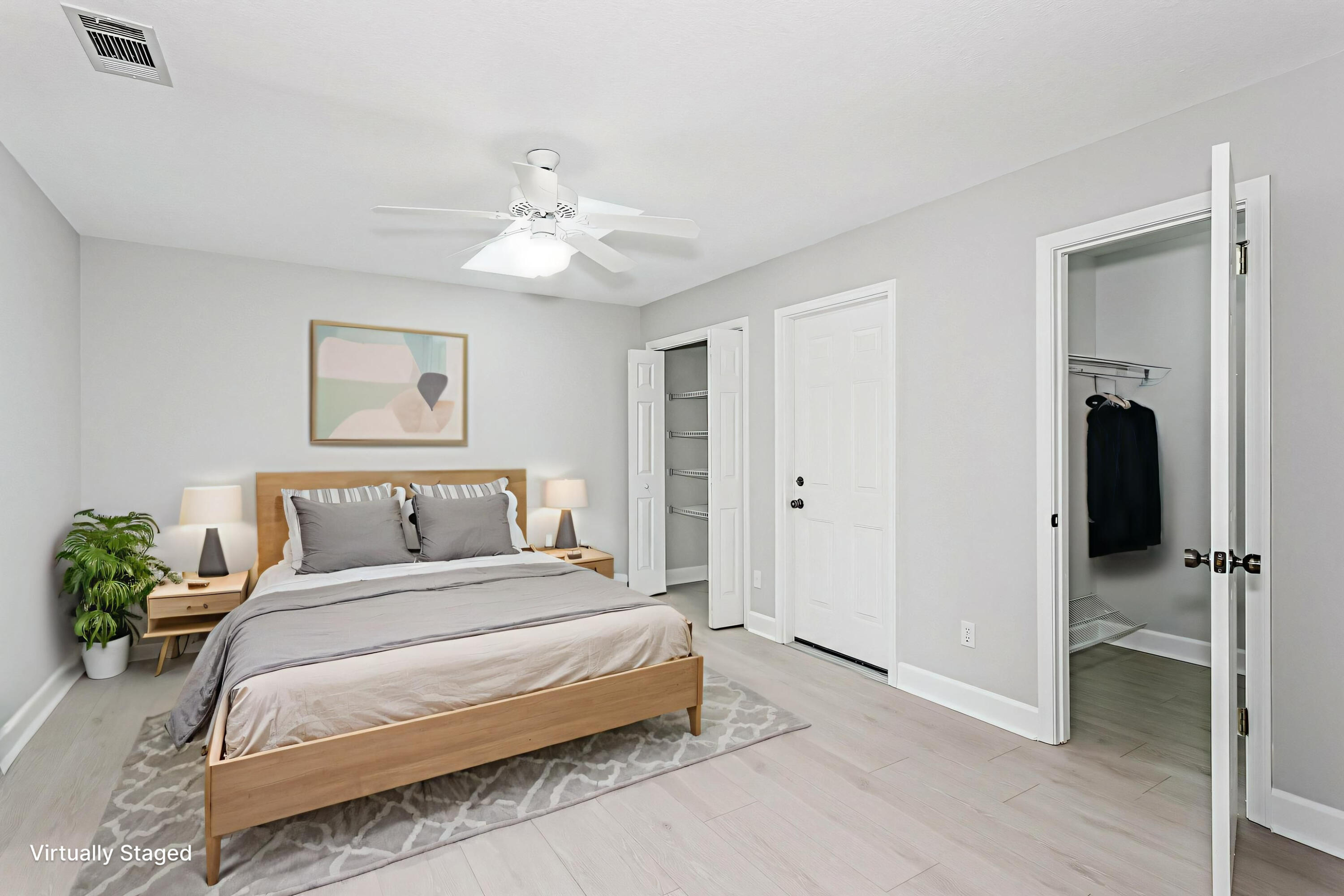 LAKE WAY VILLAS 3 - Residential