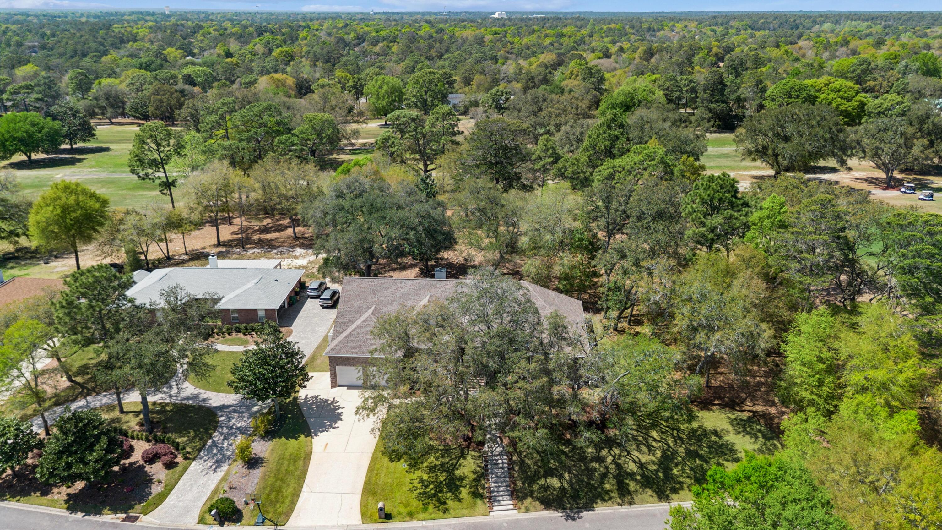 LAKE WAY VILLAS 3 - Residential