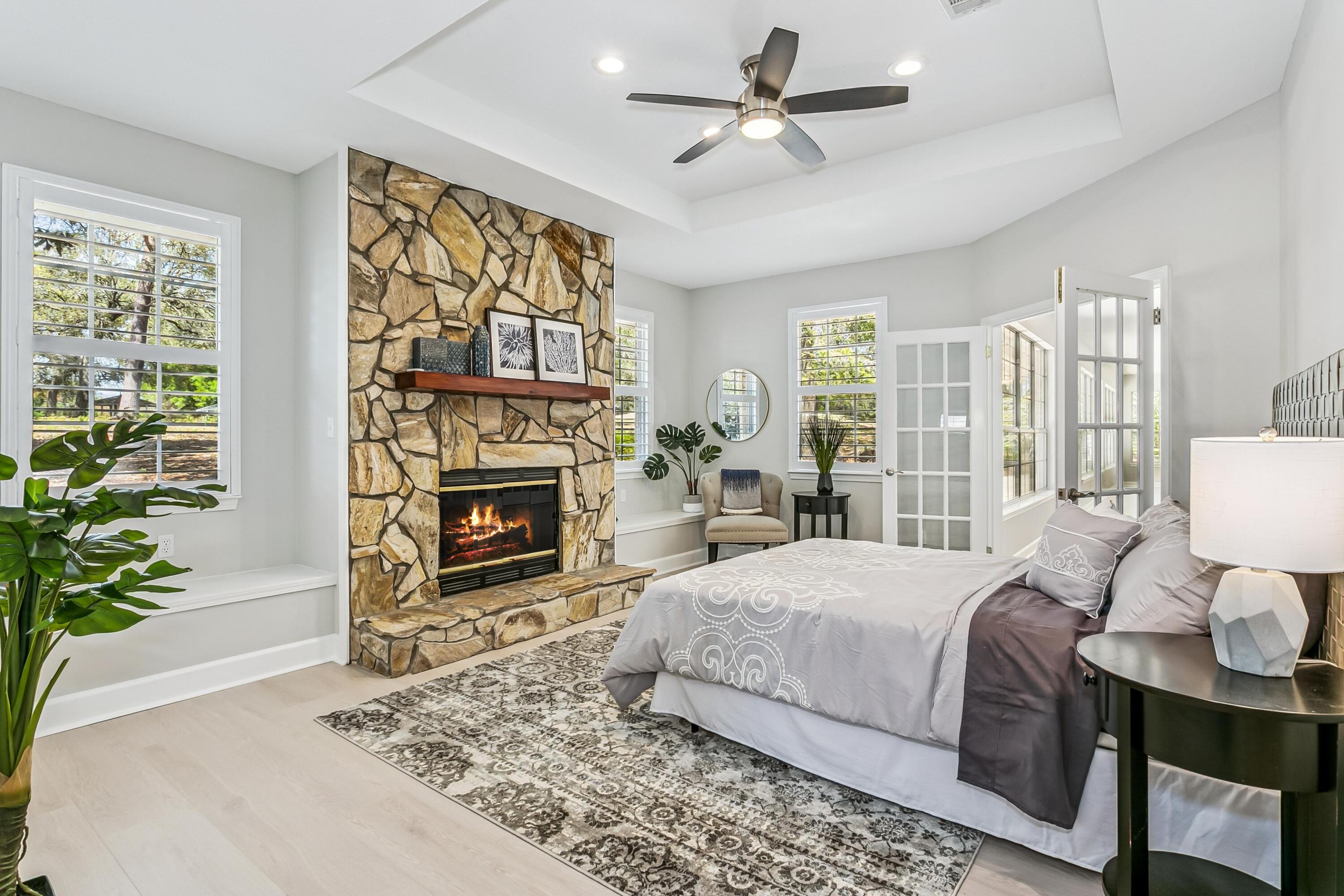 LAKE WAY VILLAS 3 - Residential