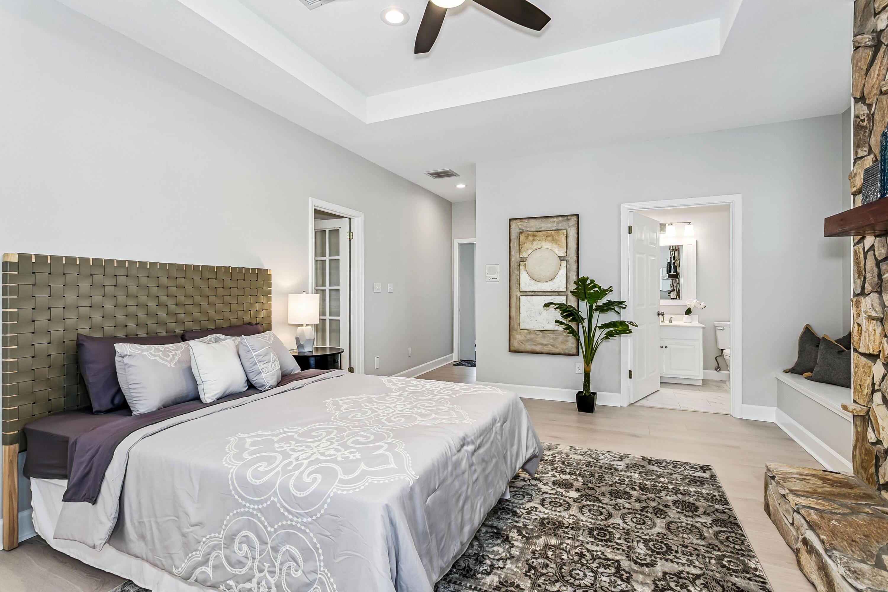 LAKE WAY VILLAS 3 - Residential