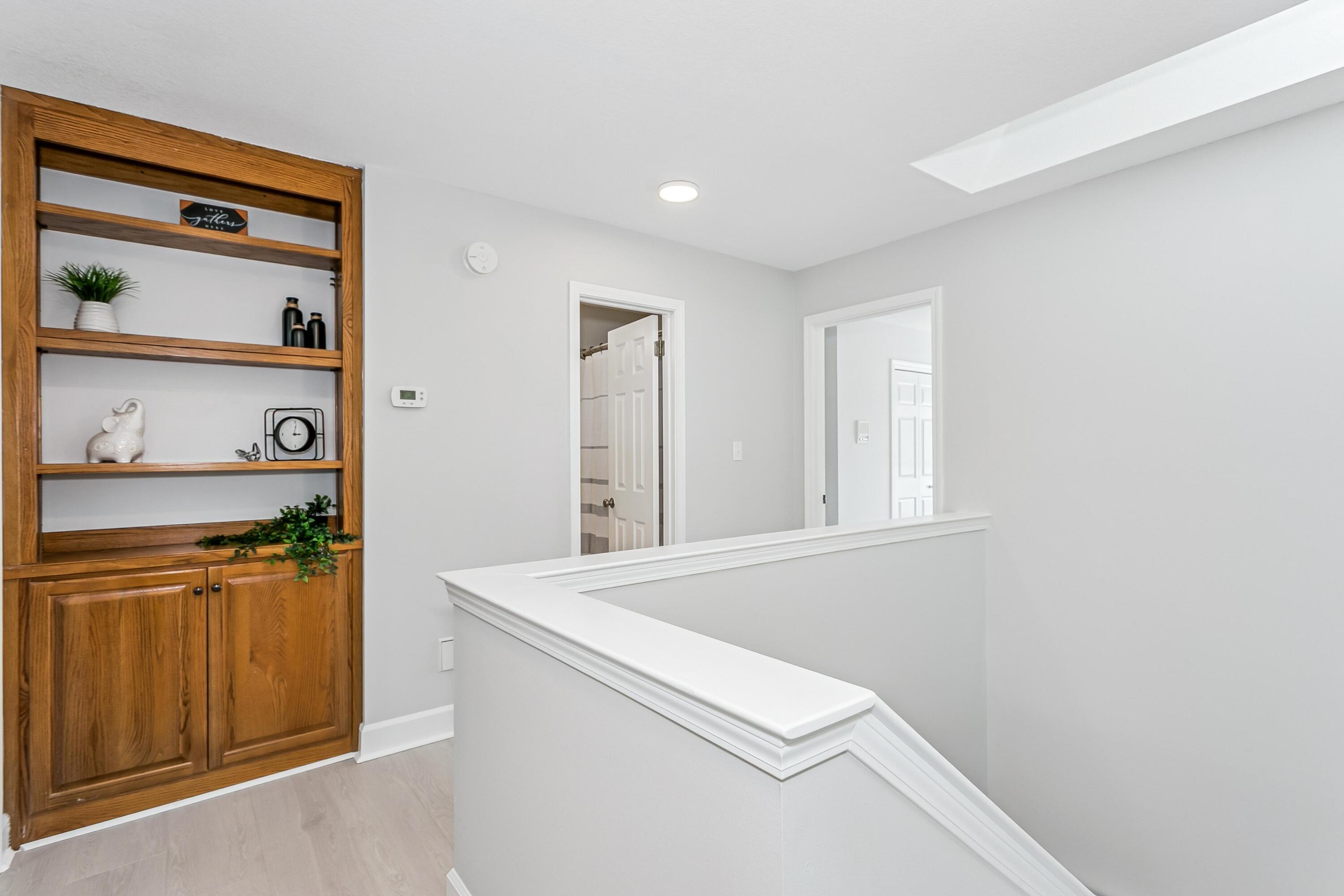 LAKE WAY VILLAS 3 - Residential