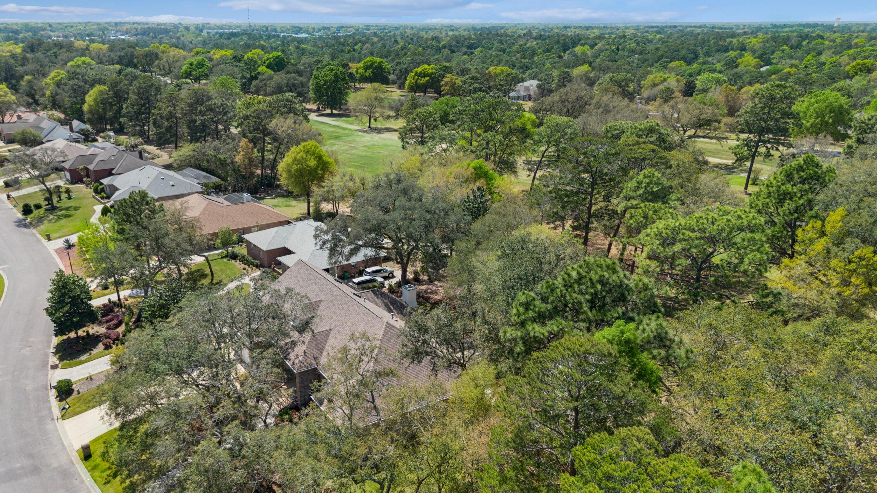 LAKE WAY VILLAS 3 - Residential