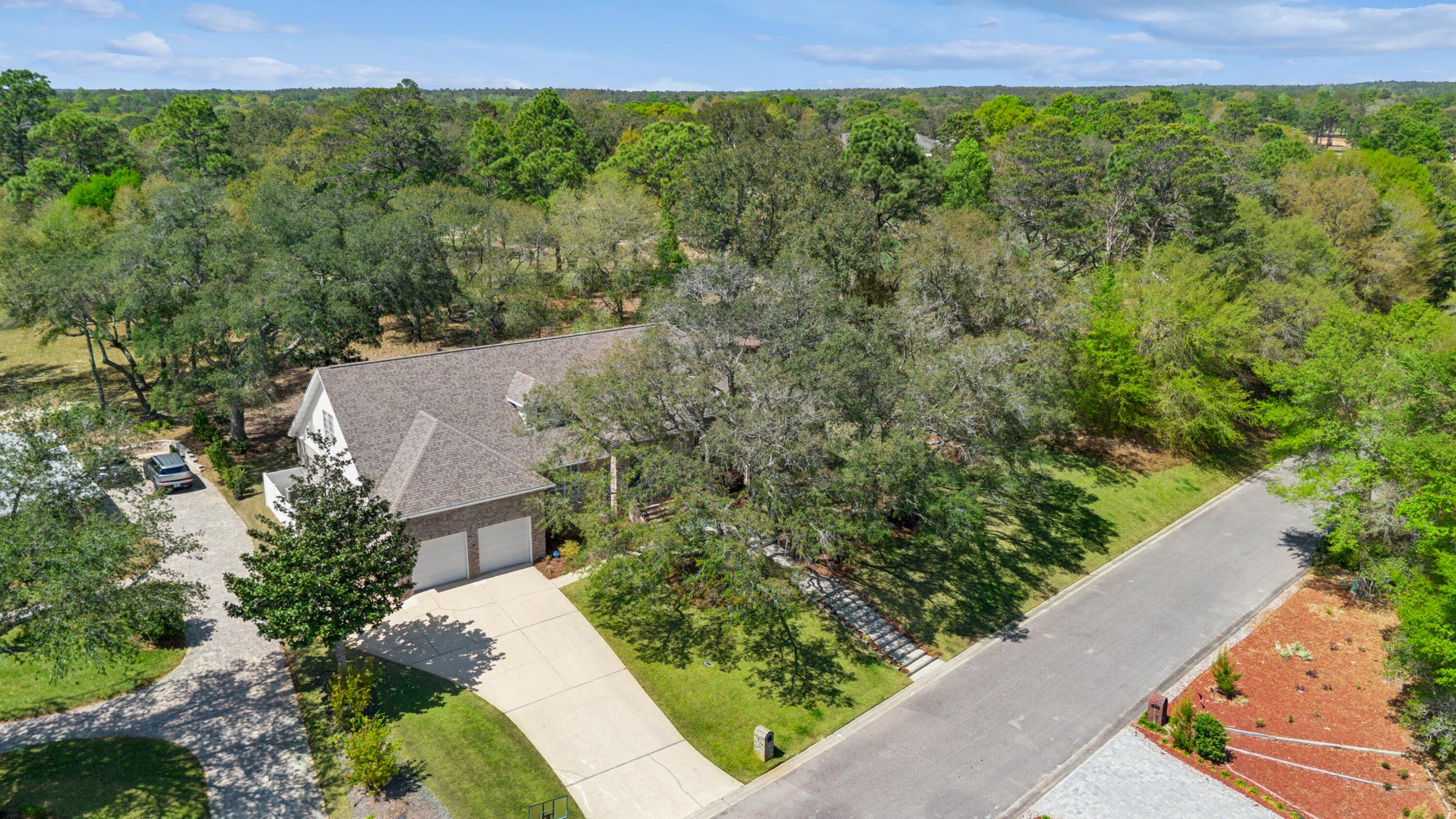 LAKE WAY VILLAS 3 - Residential