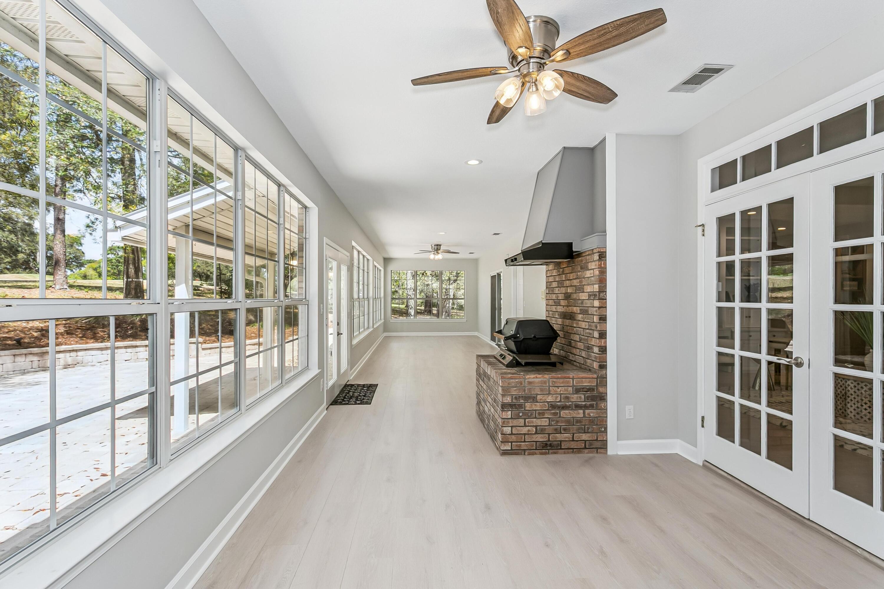 LAKE WAY VILLAS 3 - Residential