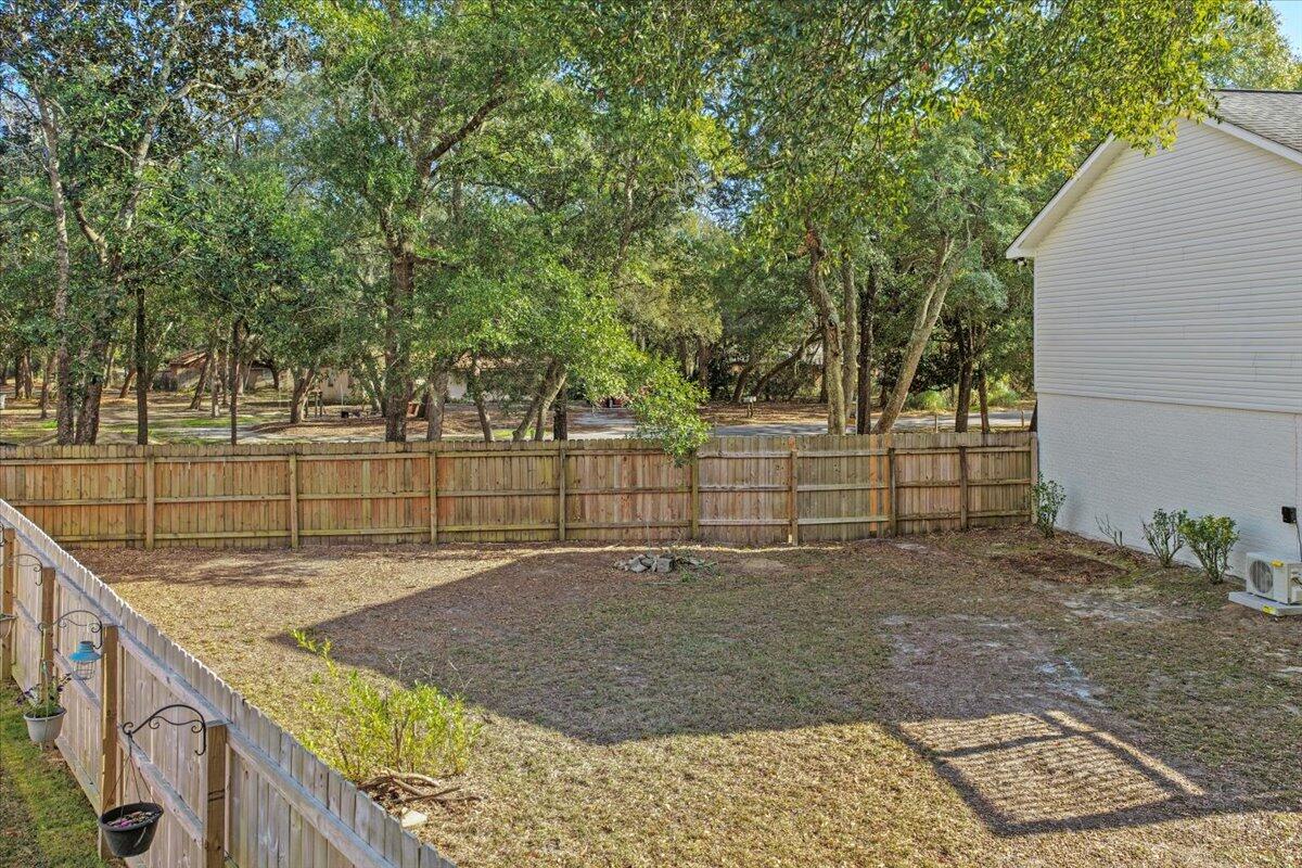 HOLLEY SHORES - Residential