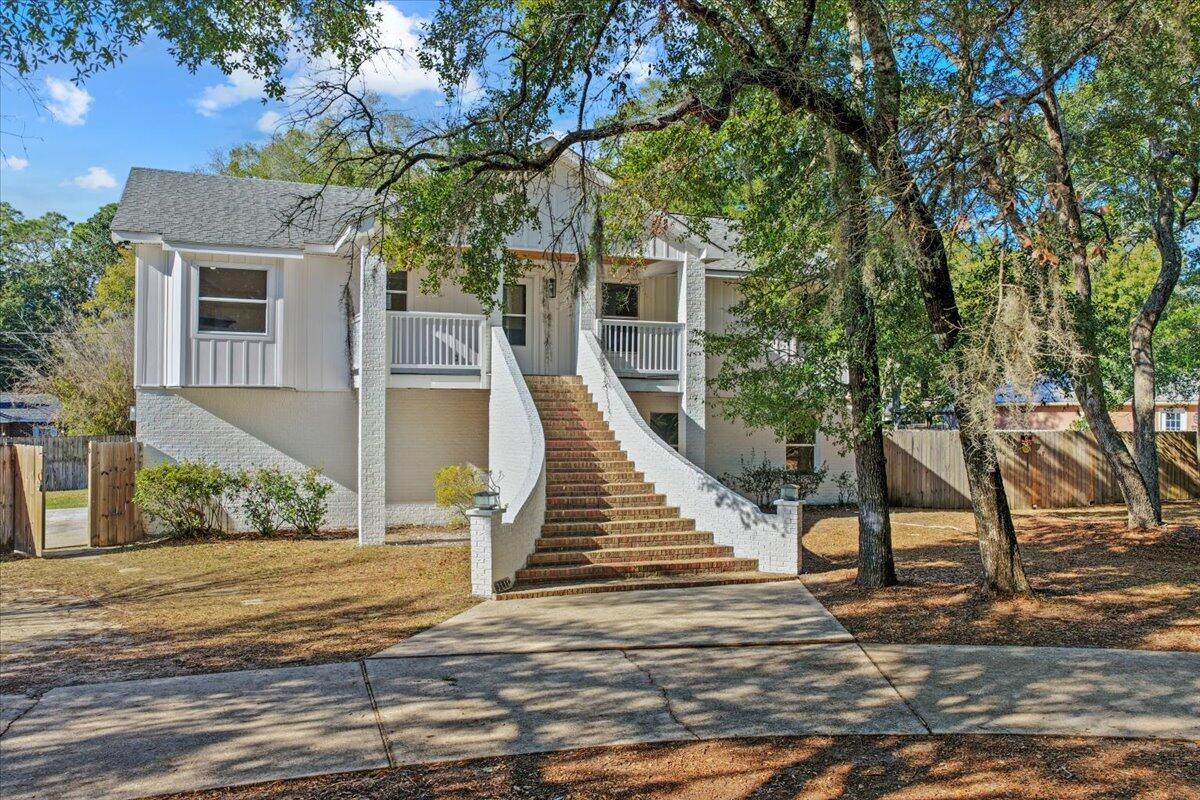 HOLLEY SHORES - Residential