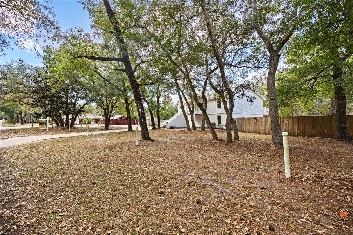 HOLLEY SHORES - Residential