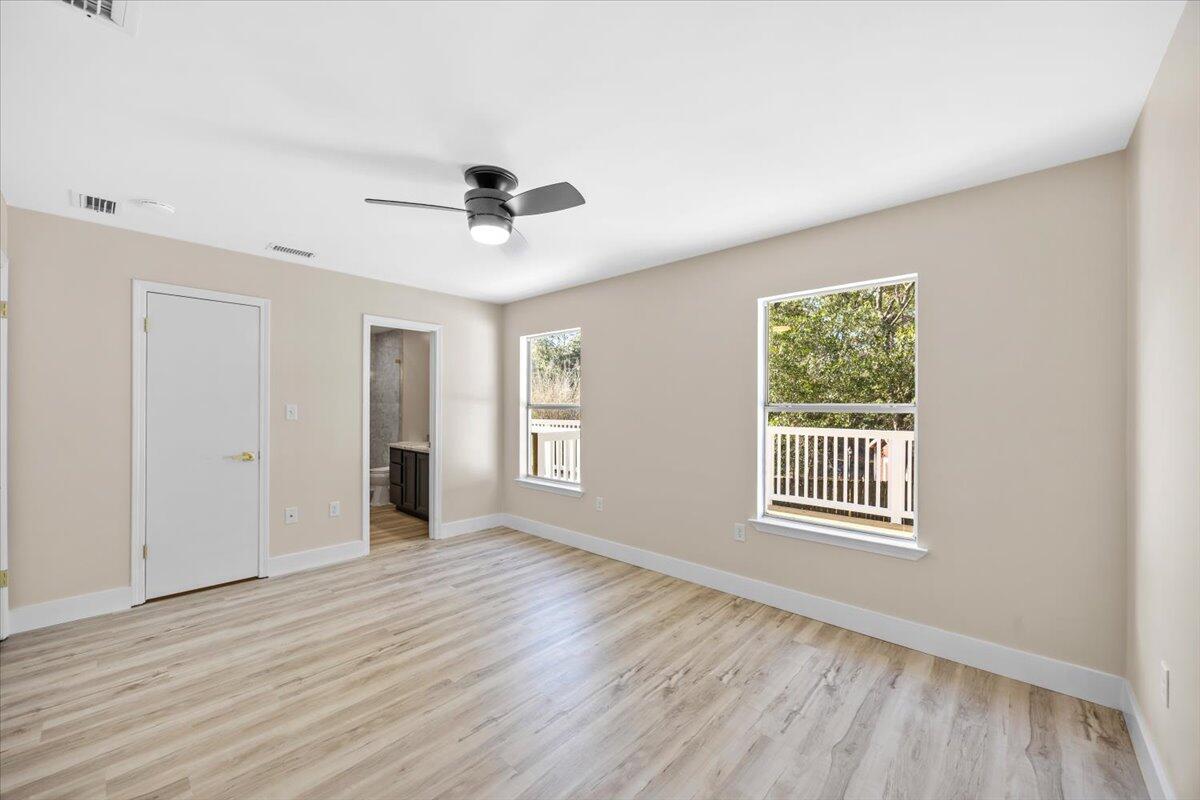 HOLLEY SHORES - Residential