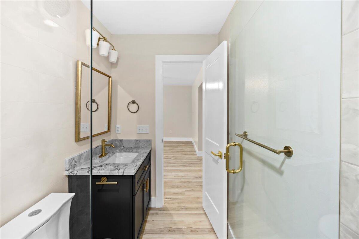 HOLLEY SHORES - Residential