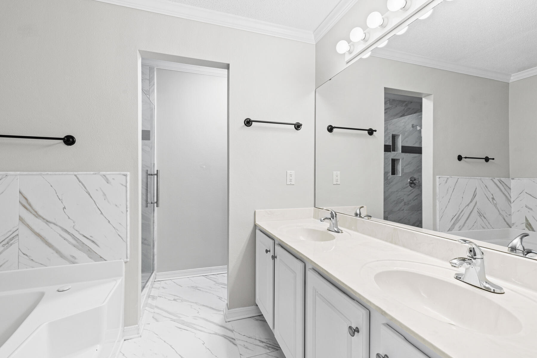 SUNSAIL S/D LOT 41 - Residential