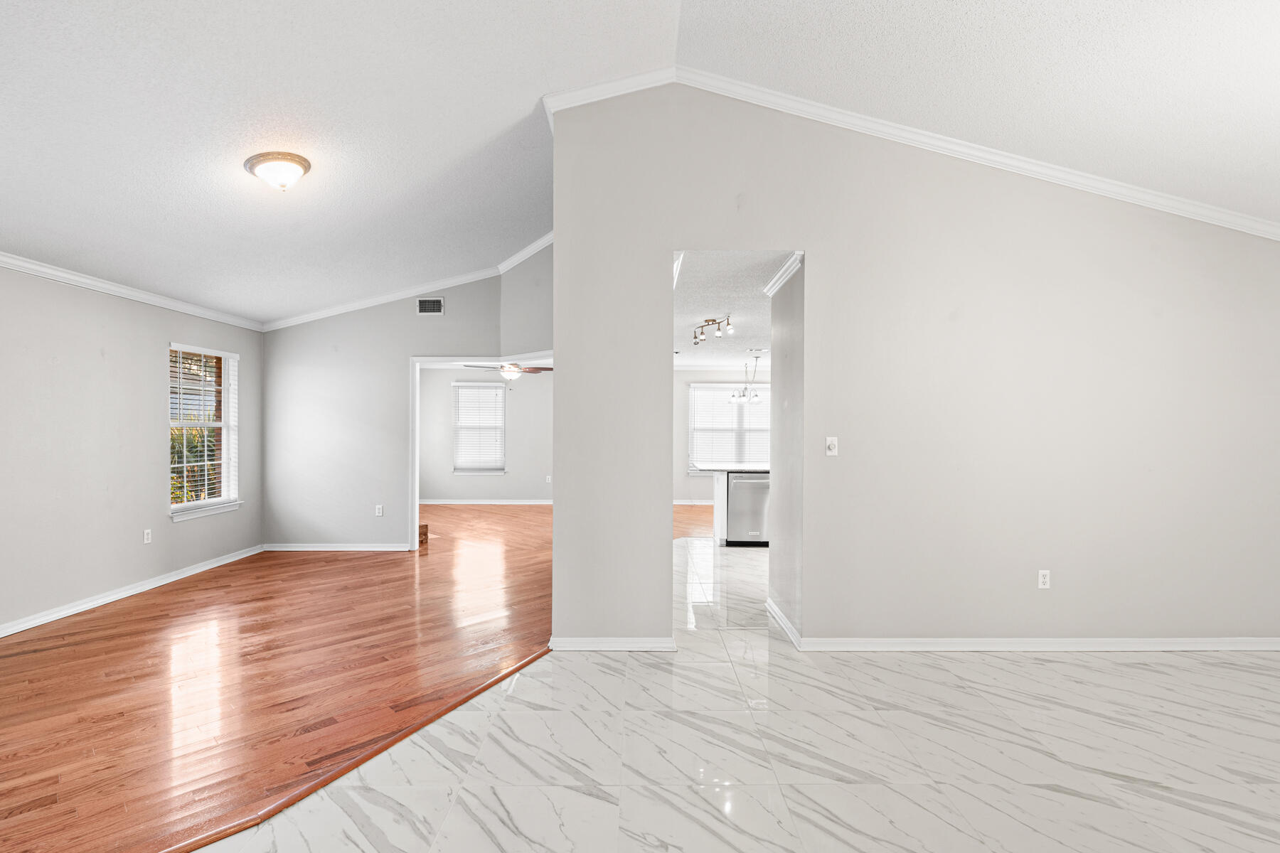 SUNSAIL S/D LOT 41 - Residential