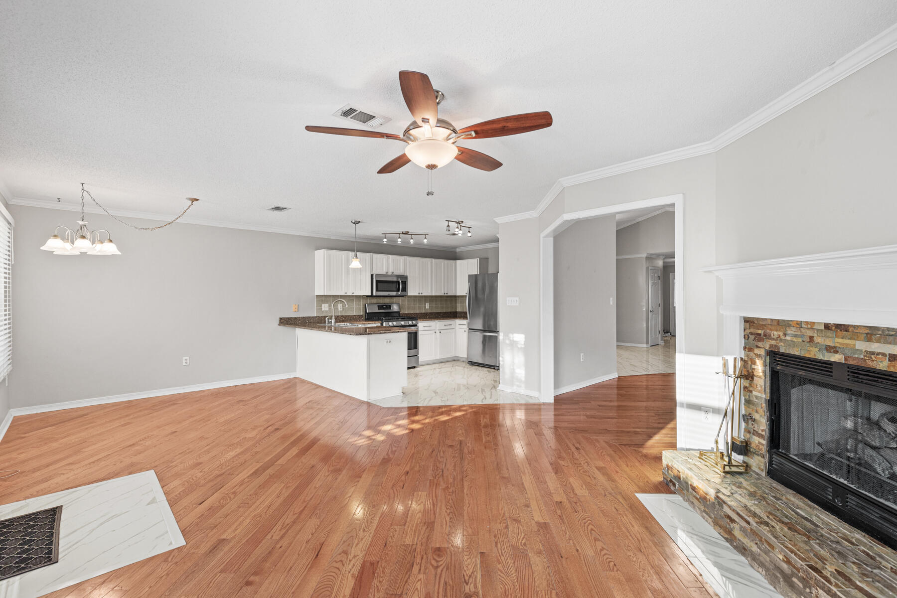 SUNSAIL S/D LOT 41 - Residential