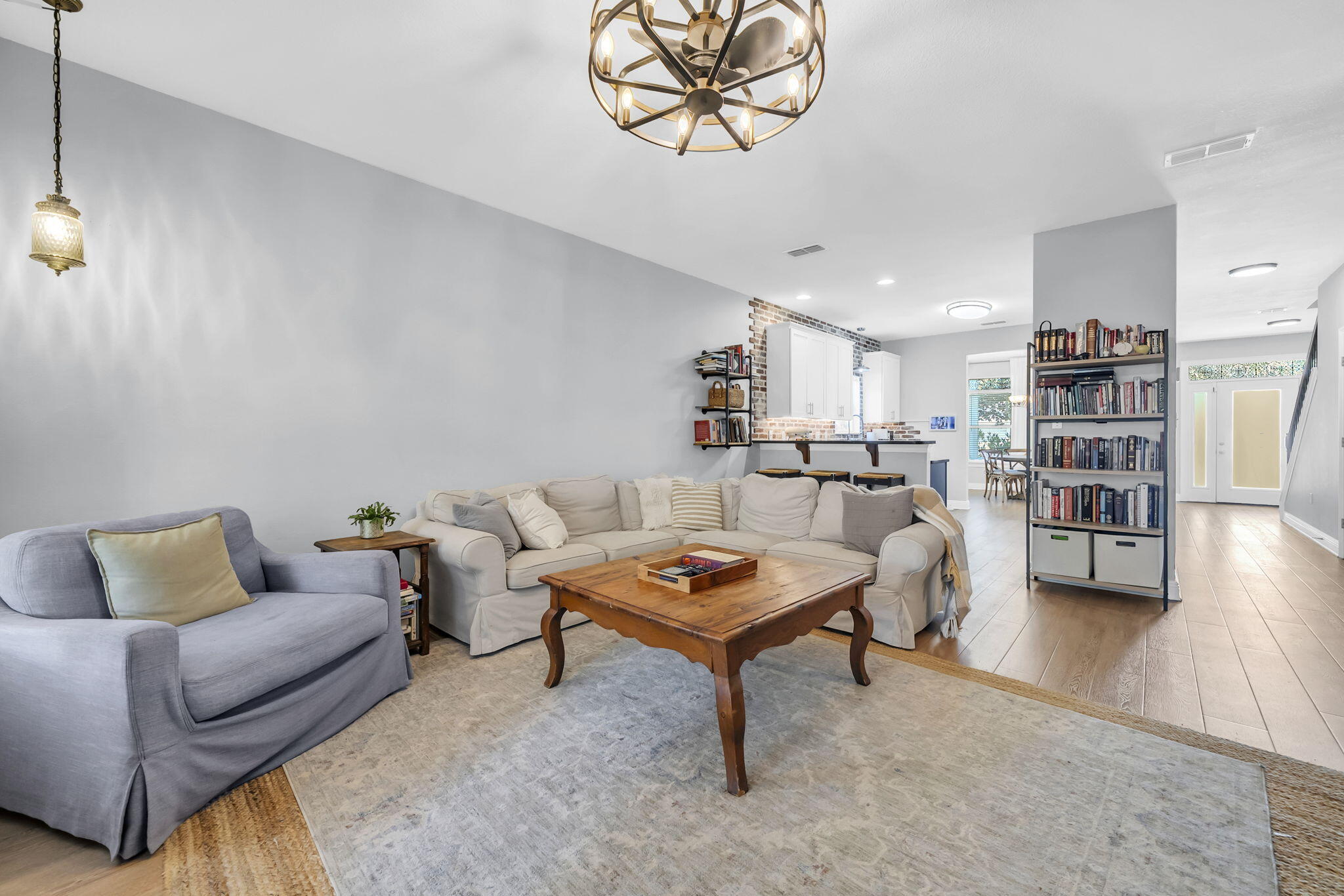 EAGLE BAY - Residential