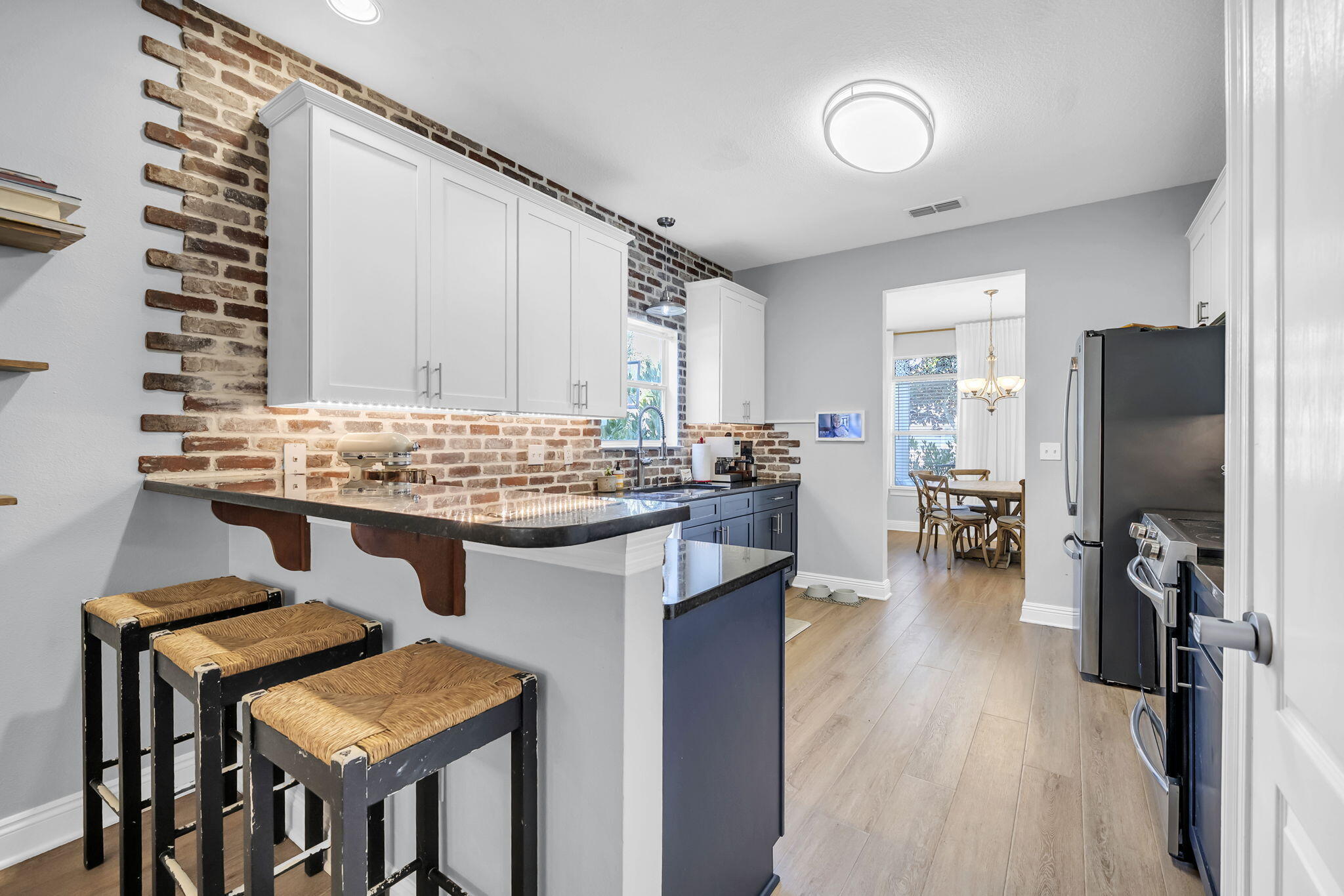 EAGLE BAY - Residential