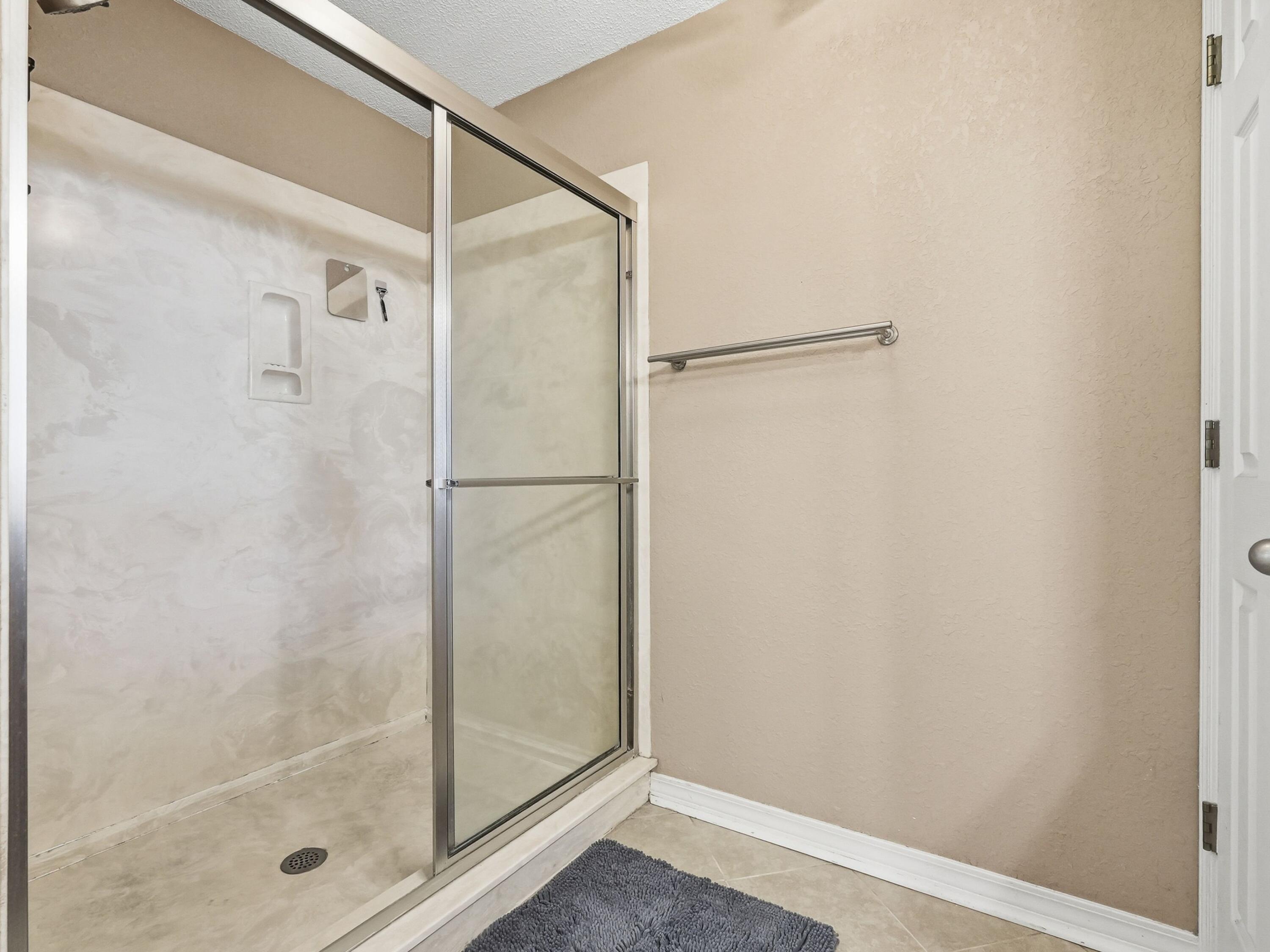 INDIAN SHORES PH 1 - Residential