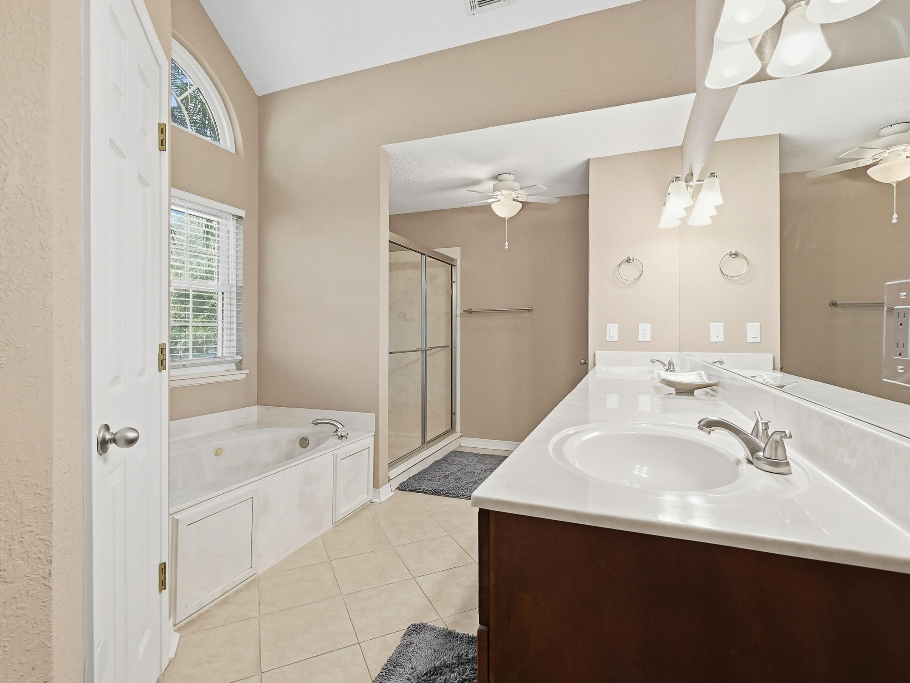 INDIAN SHORES PH 1 - Residential