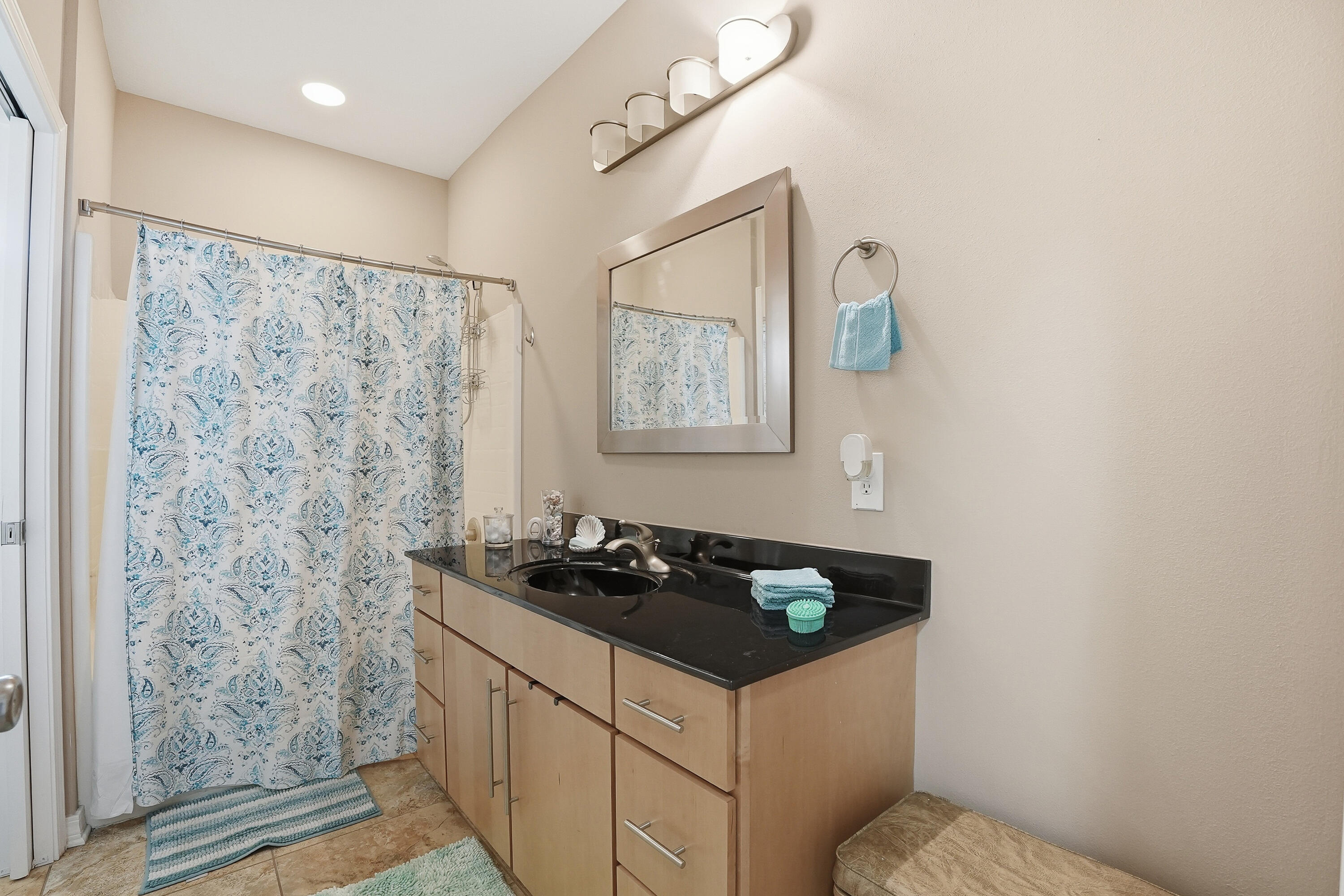 NORTH RIDGE CREEK S/D - Residential