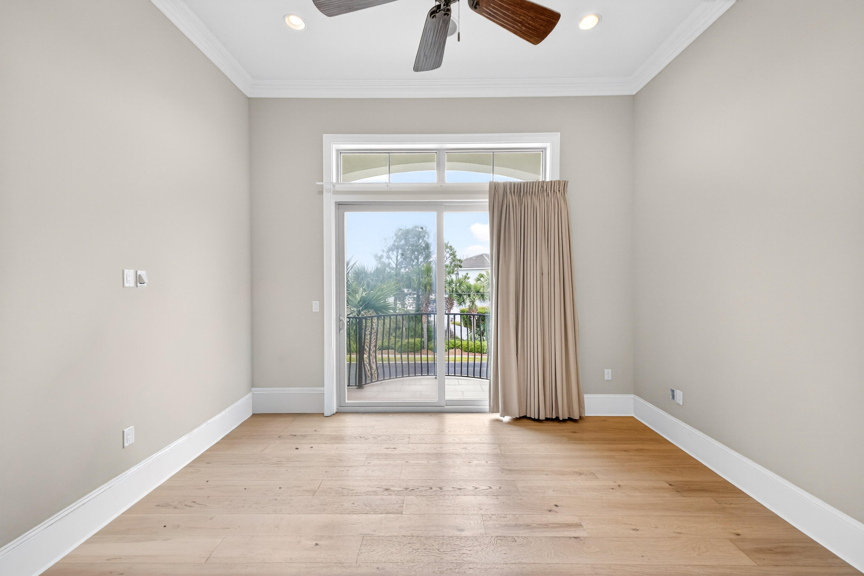 HOLIDAY ISLE - Residential