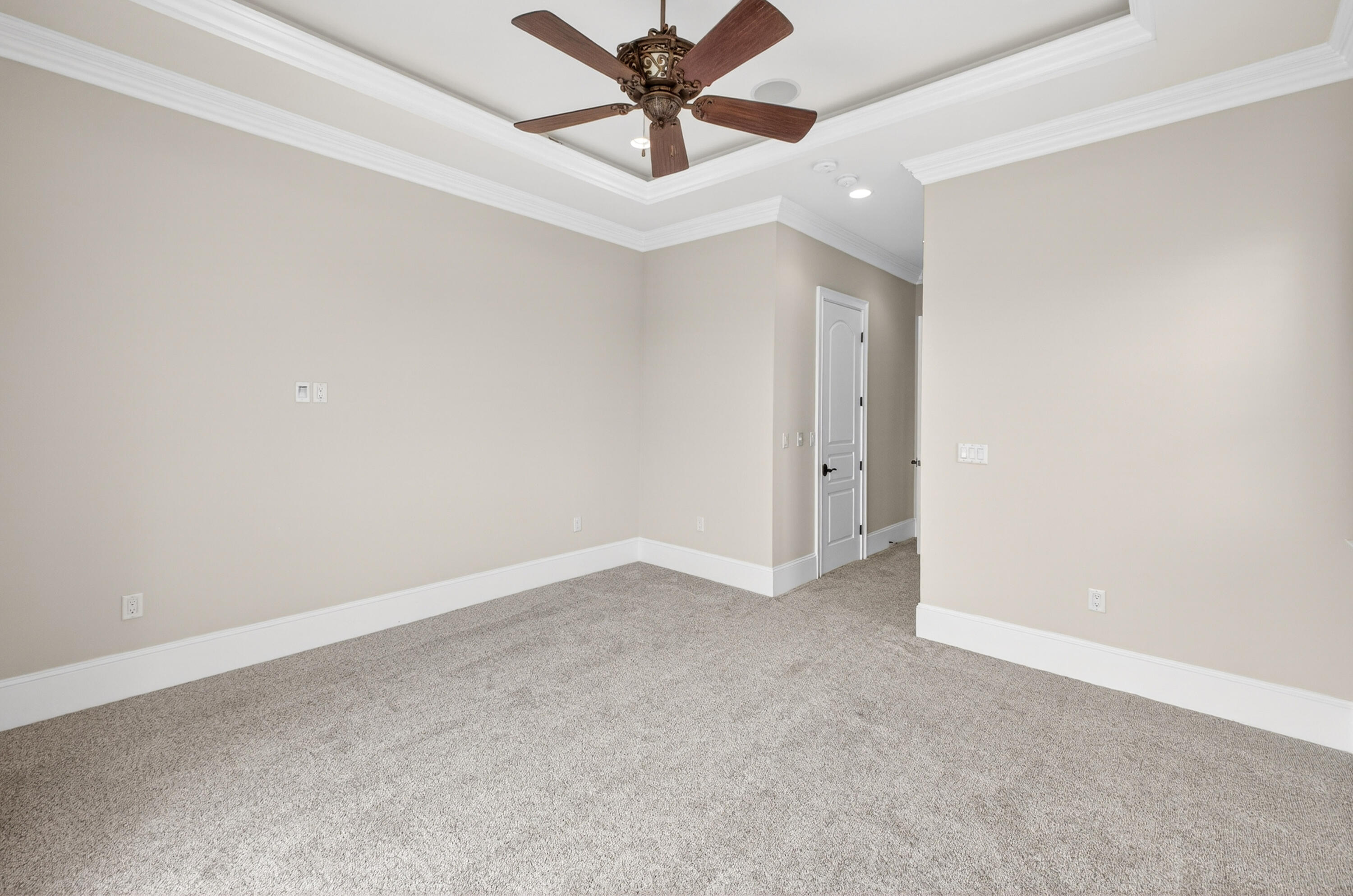 HOLIDAY ISLE - Residential