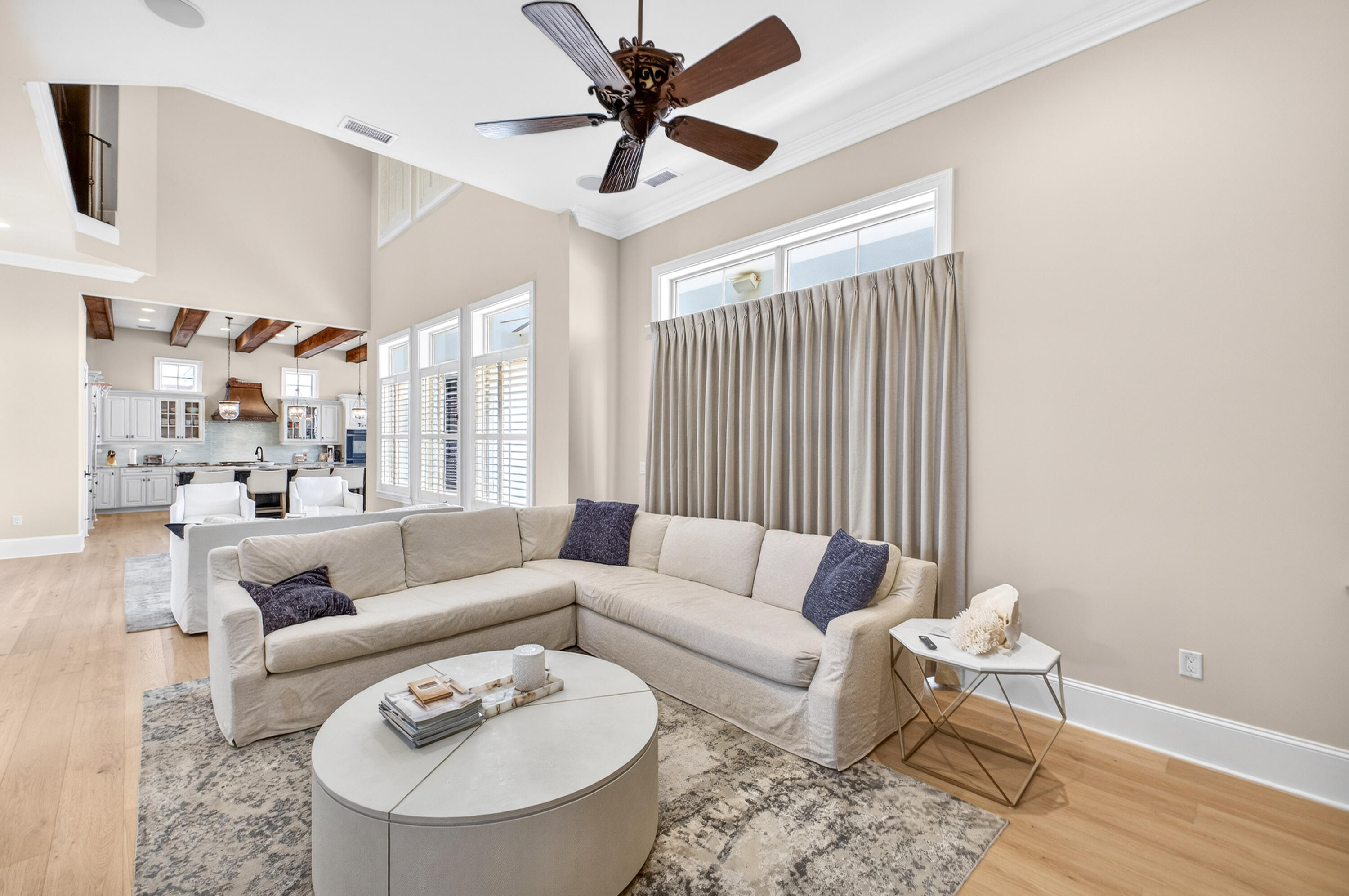 HOLIDAY ISLE - Residential