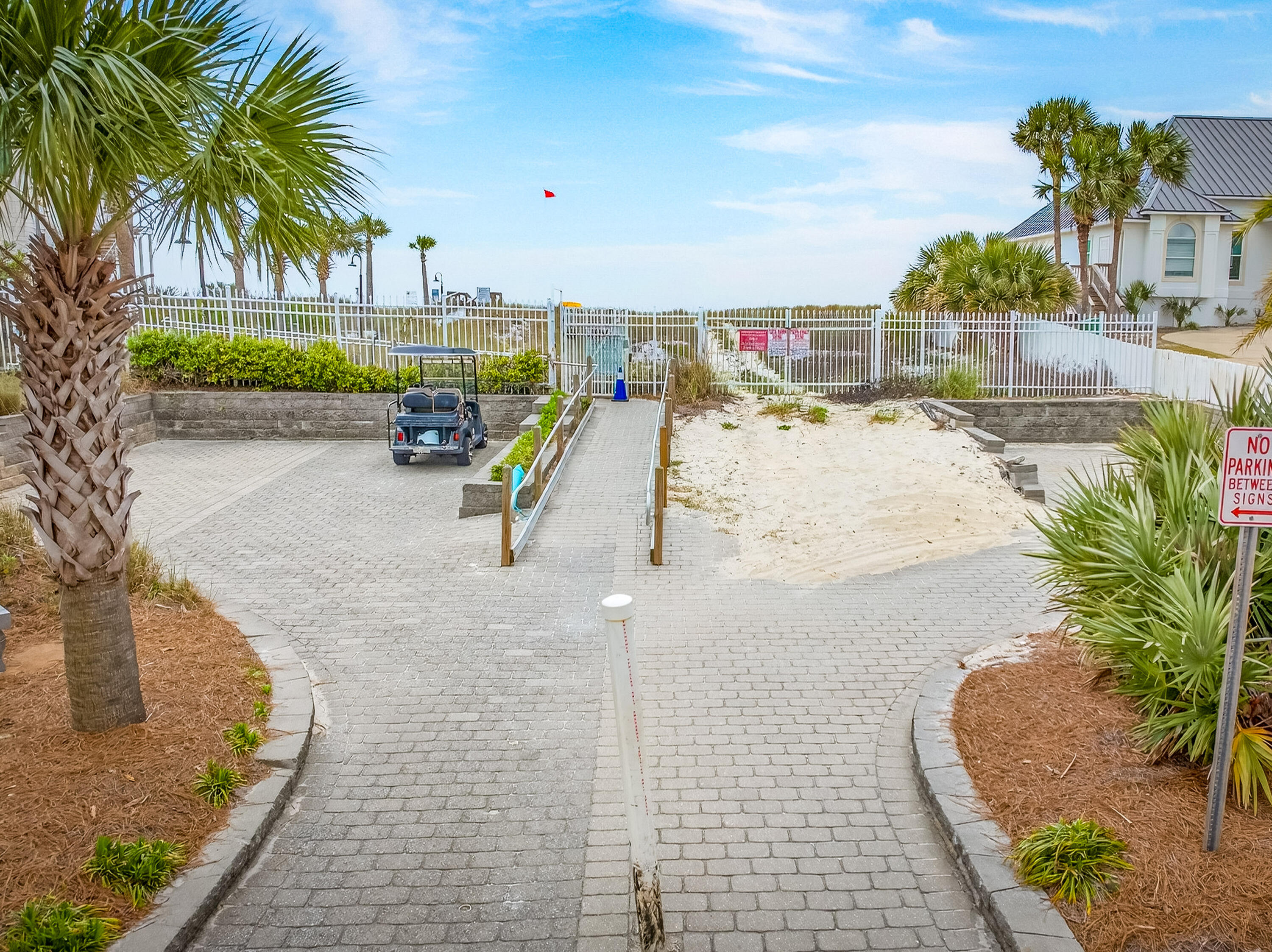 HOLIDAY ISLE - Residential