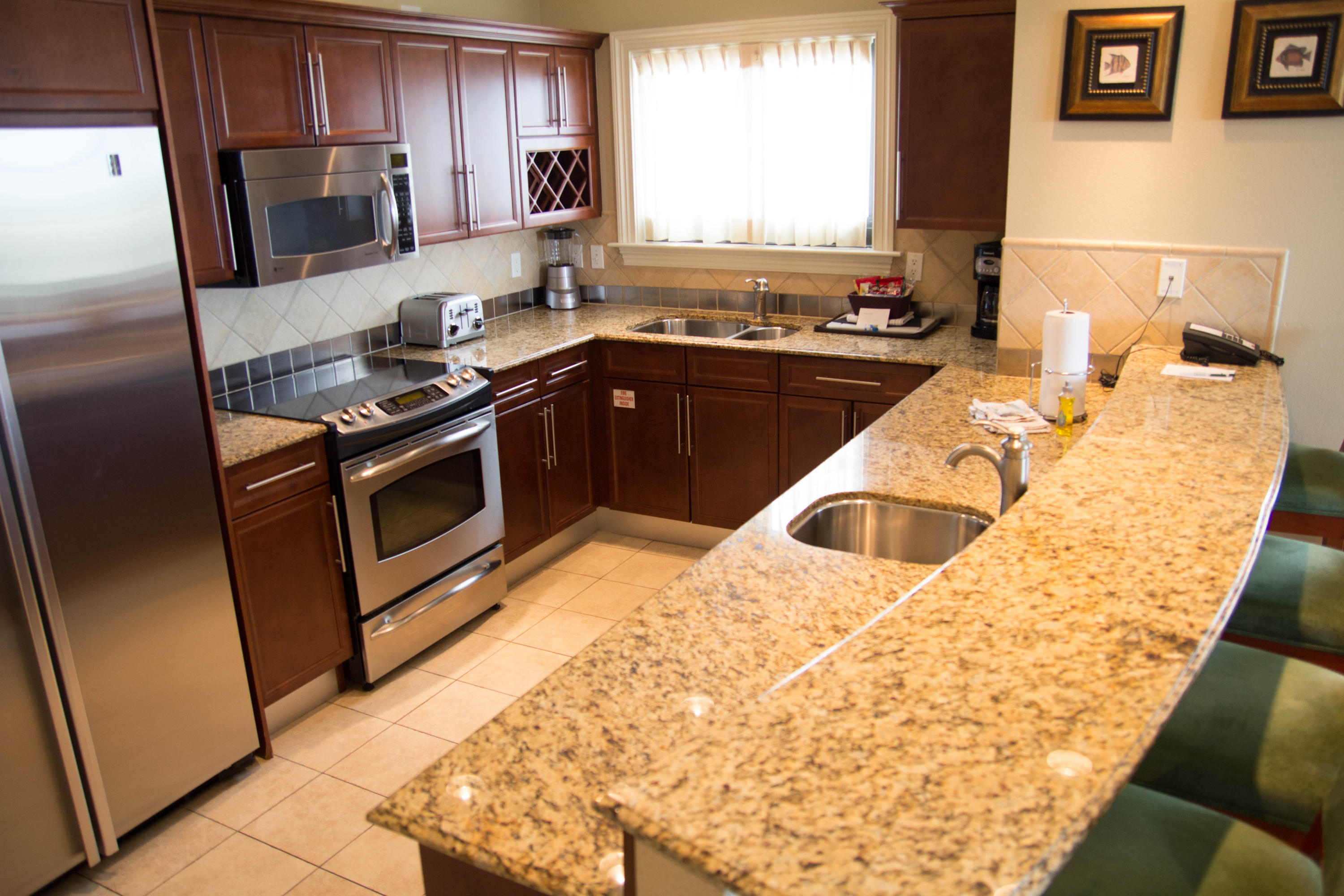 EMERALD GRANDE - Residential