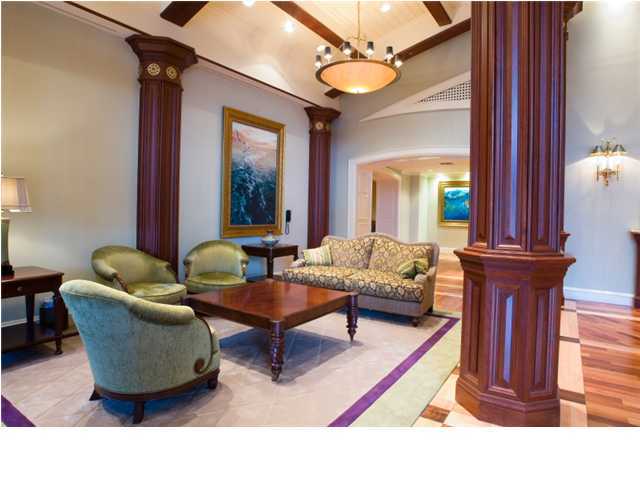 EMERALD GRANDE - Residential