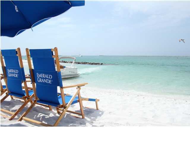 EMERALD GRANDE - Residential